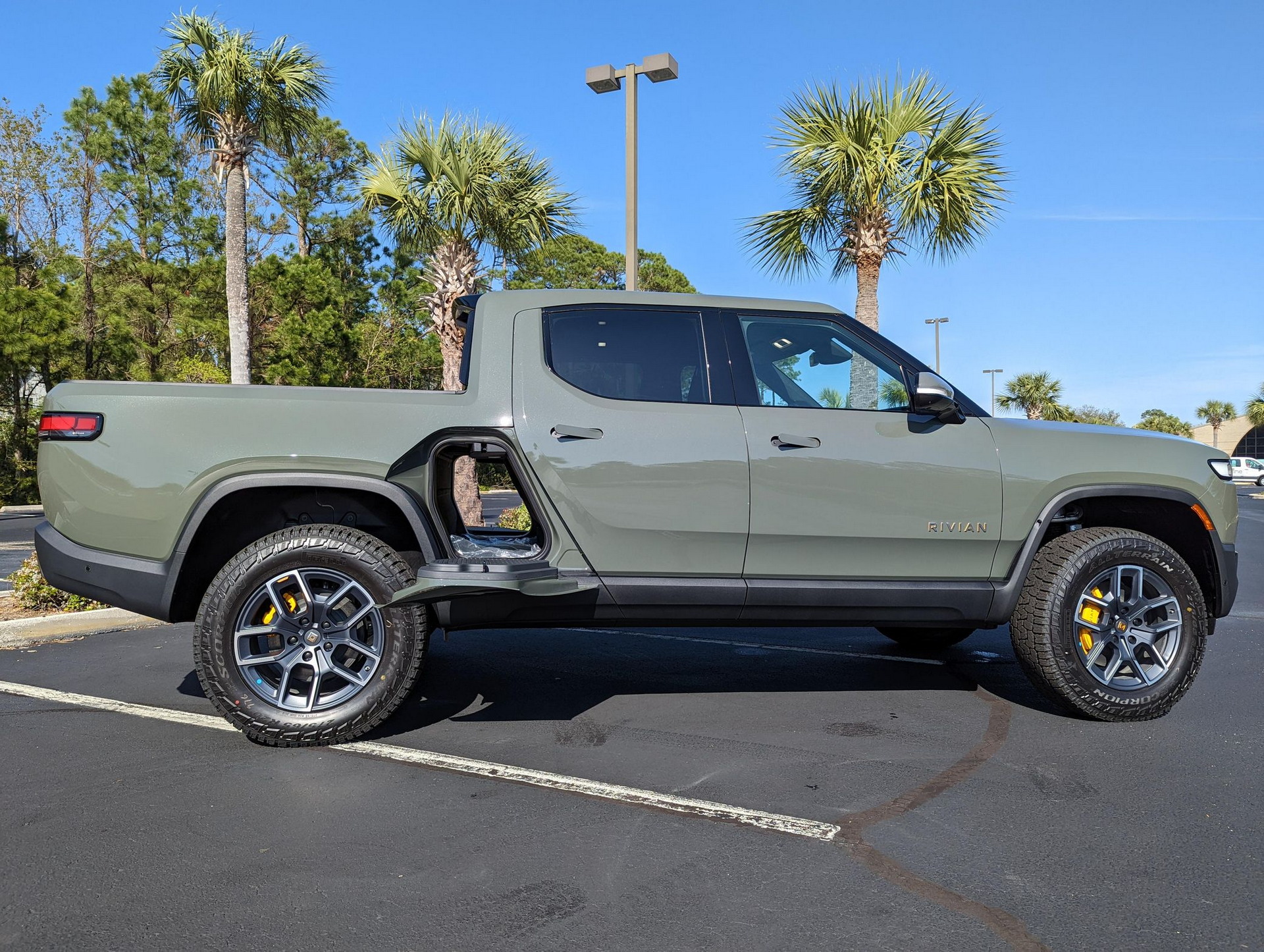 Skip The Waiting Line With This Rivian R1T That’s Up For Auction