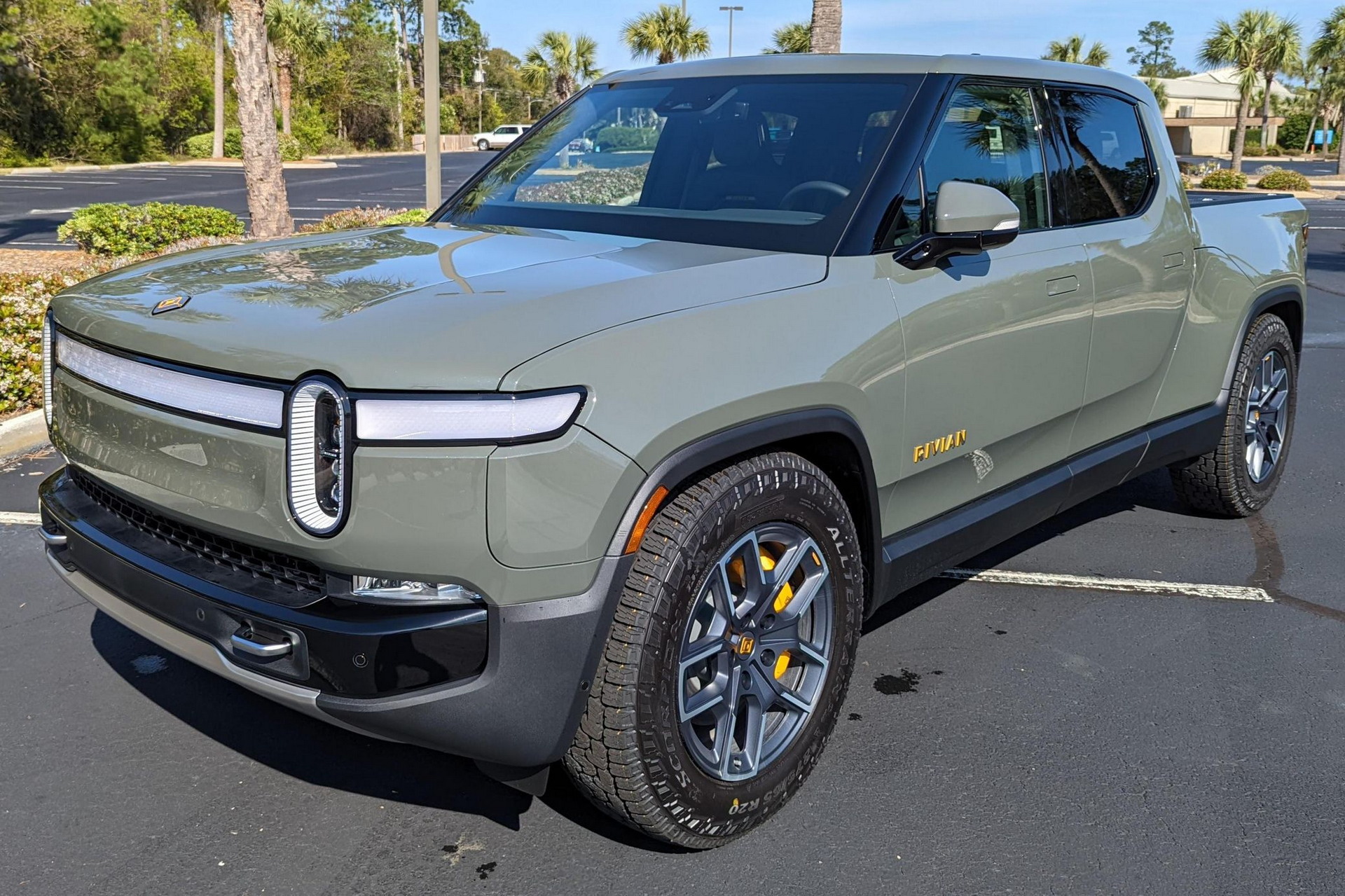 Skip The Waiting Line With This Rivian R1T That’s Up For Auction