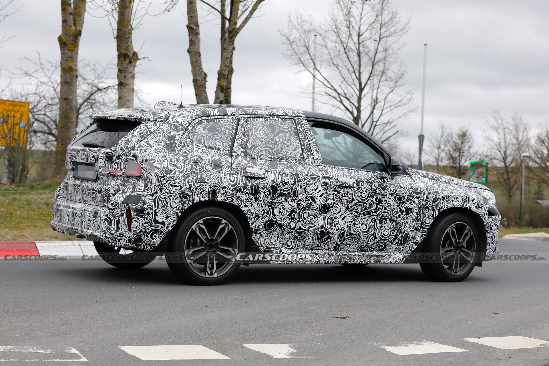 2023 BMW X1 Spied With Less Camouflage Revealing X2-Inspired Bumper