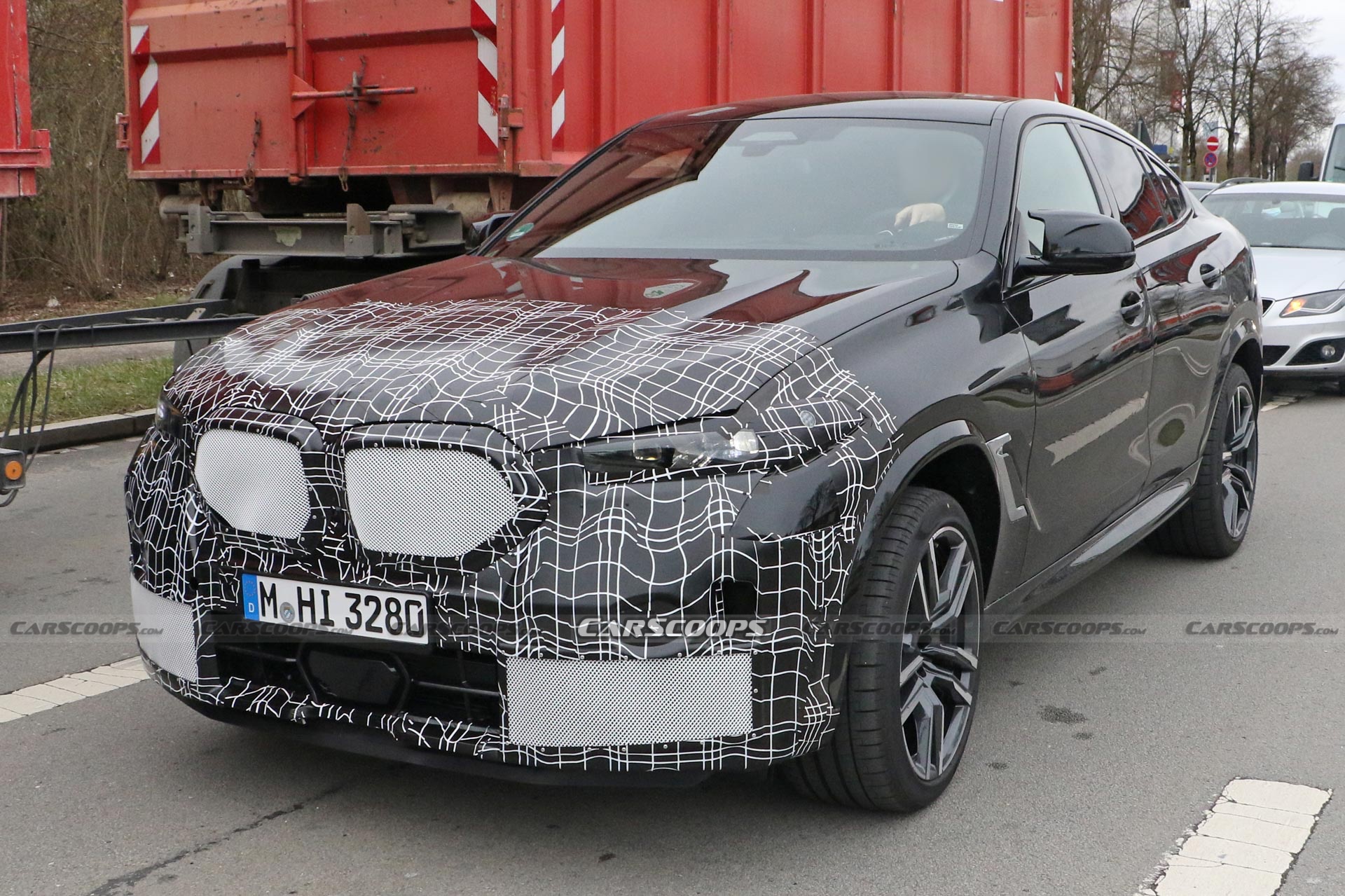 2024 BMW X6 M Celebrates M’s 50th Anniversary With New Face And Latest iDrive