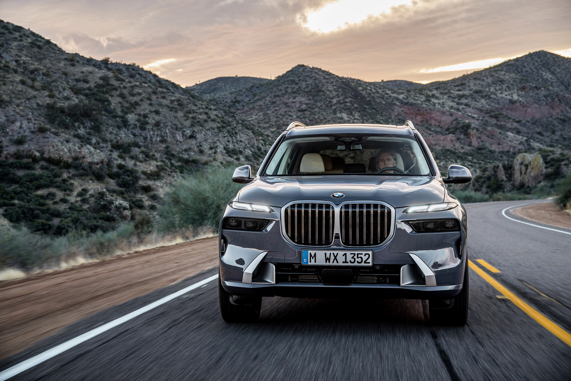 2023 BMW X7 Breaks Cover, And Probably Mirrors, With Bold New Face Destined For 7-Series And i7 Too