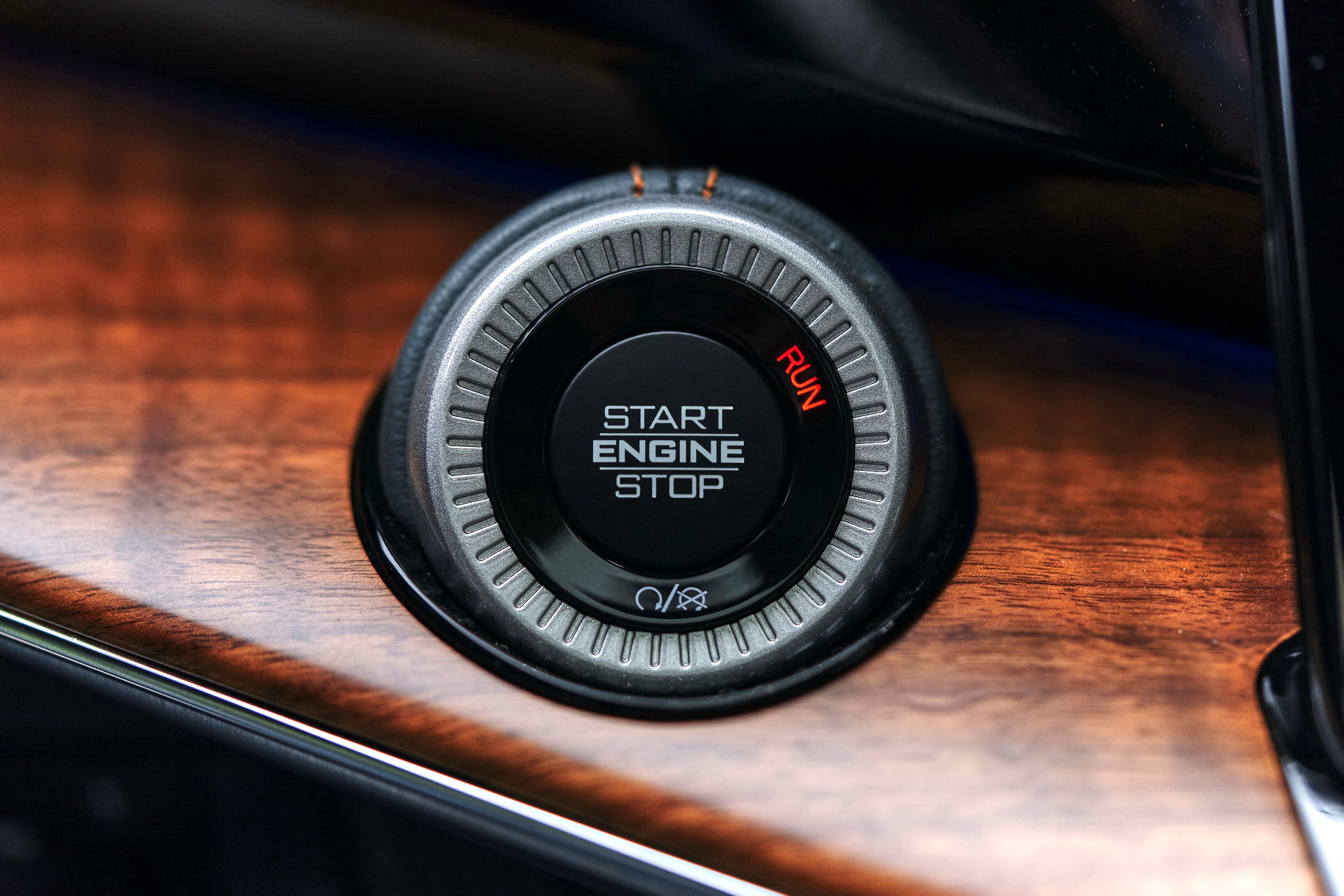 Enlarged 2023 Jeep Wagoneer L And Grand Wagoneer L Gain 12 Inches And Inline-Six Turbo