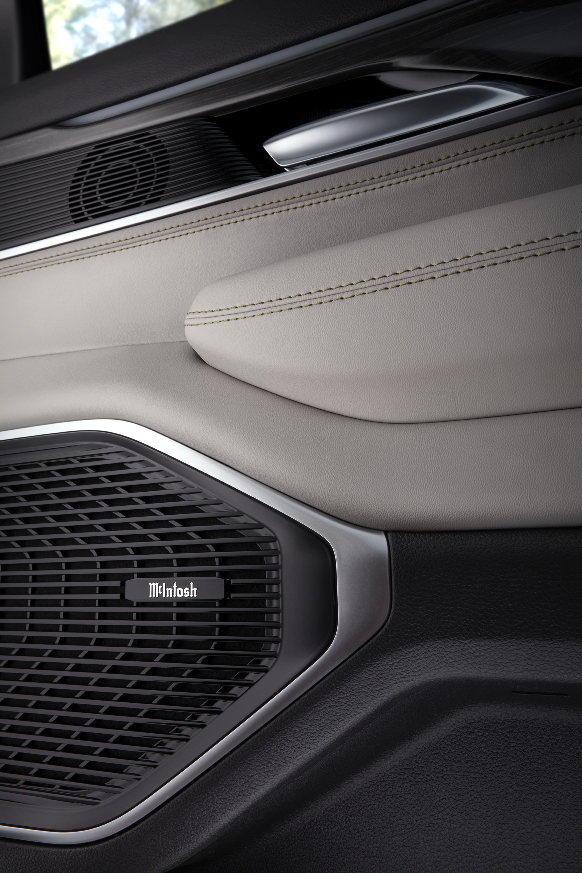 Enlarged 2023 Jeep Wagoneer L And Grand Wagoneer L Gain 12 Inches And Inline-Six Turbo