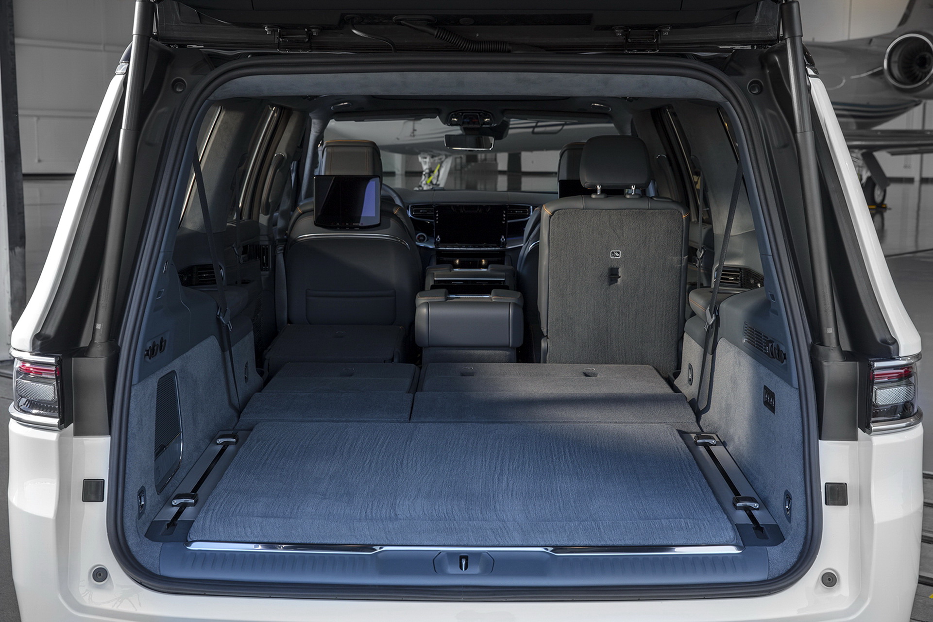 Enlarged 2023 Jeep Wagoneer L And Grand Wagoneer L Gain 12 Inches And Inline-Six Turbo