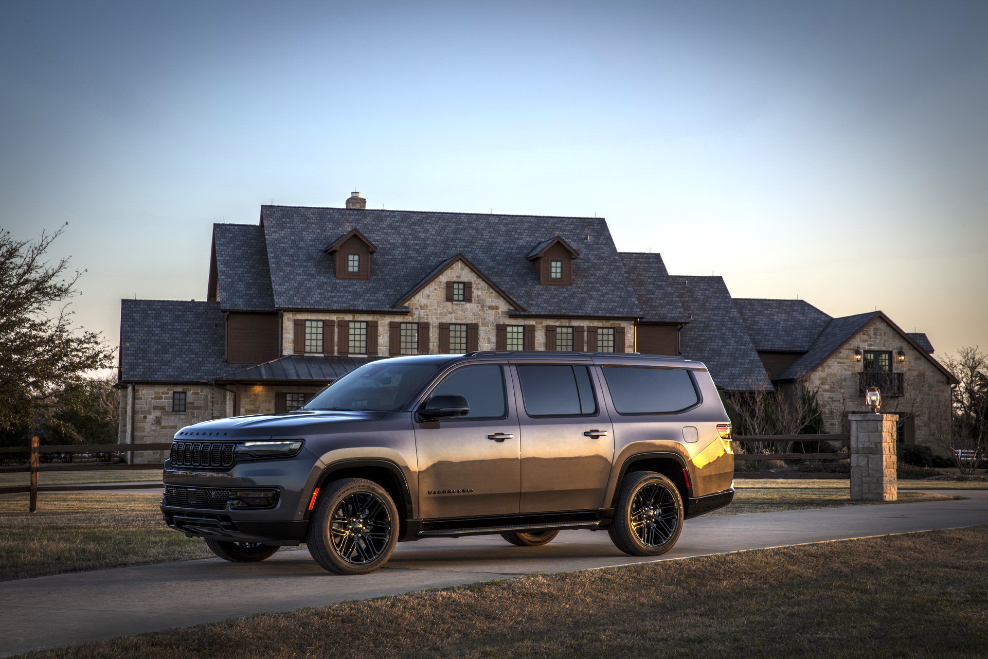 Enlarged 2023 Jeep Wagoneer L And Grand Wagoneer L Gain 12 Inches And Inline-Six Turbo