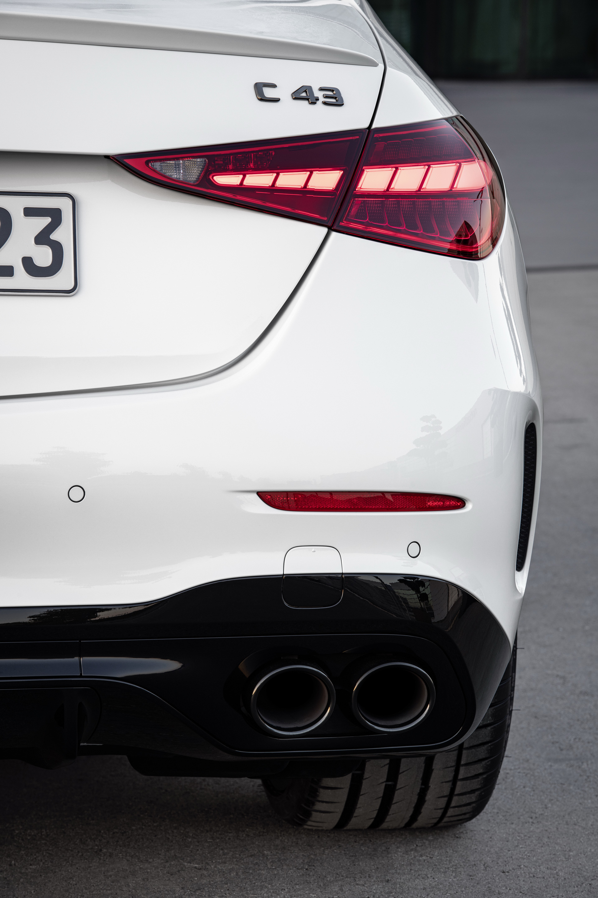 2023 Mercedes-AMG C43 4Matic Loses V6 But Gets 402HP Kick From 4-Cyl Electric Turbo