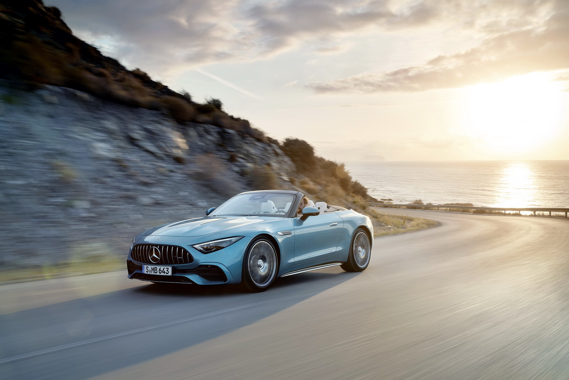 New Entry-Level 2023 Mercedes-AMG SL43 Gets A Four-Cylinder With An Electric Turbo