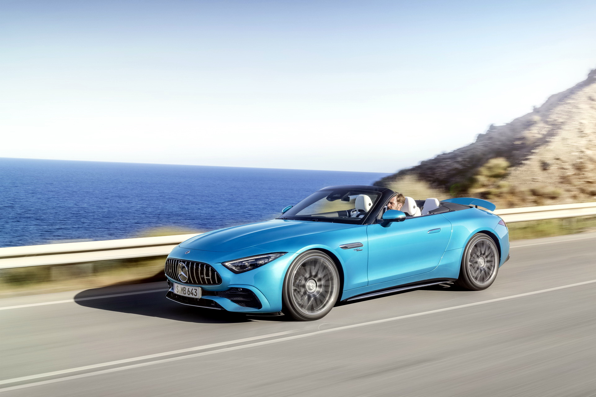 Mercedes Says It’s Considering 4-Cylinder AMG SL 43 For U.S., But Do You Even Want It?