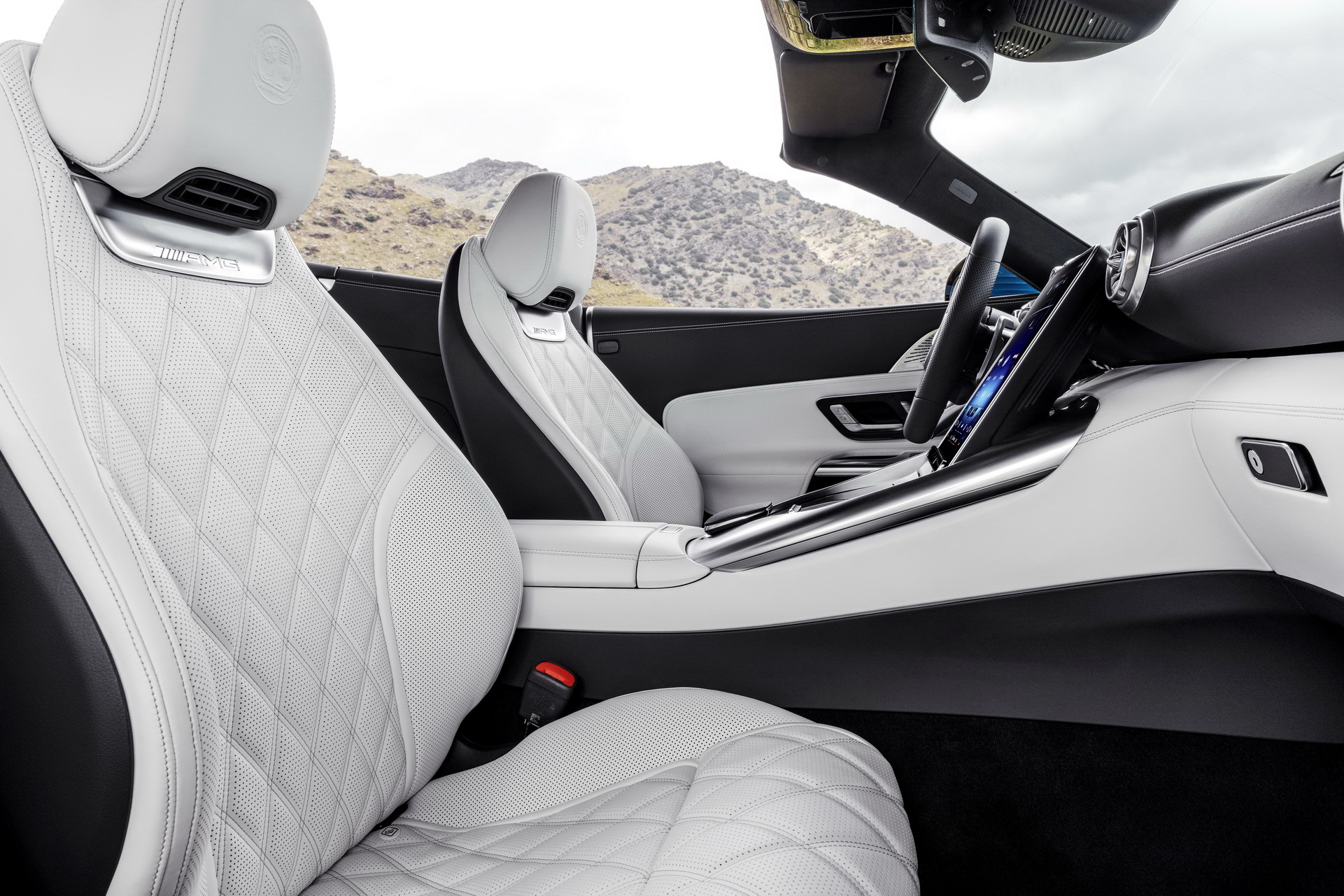 Mercedes Says It’s Considering 4-Cylinder AMG SL 43 For U.S., But Do You Even Want It?