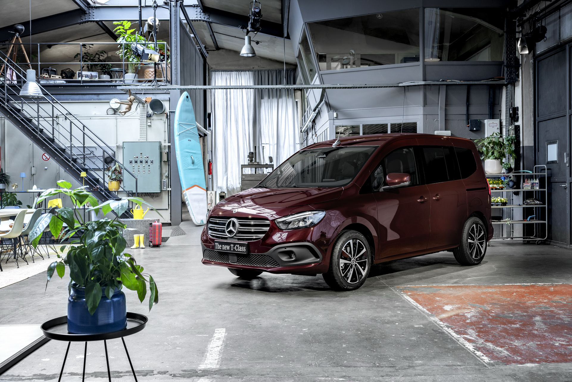 New Mercedes-Benz T-Class Is A Premium Small Minivan Designed For Families