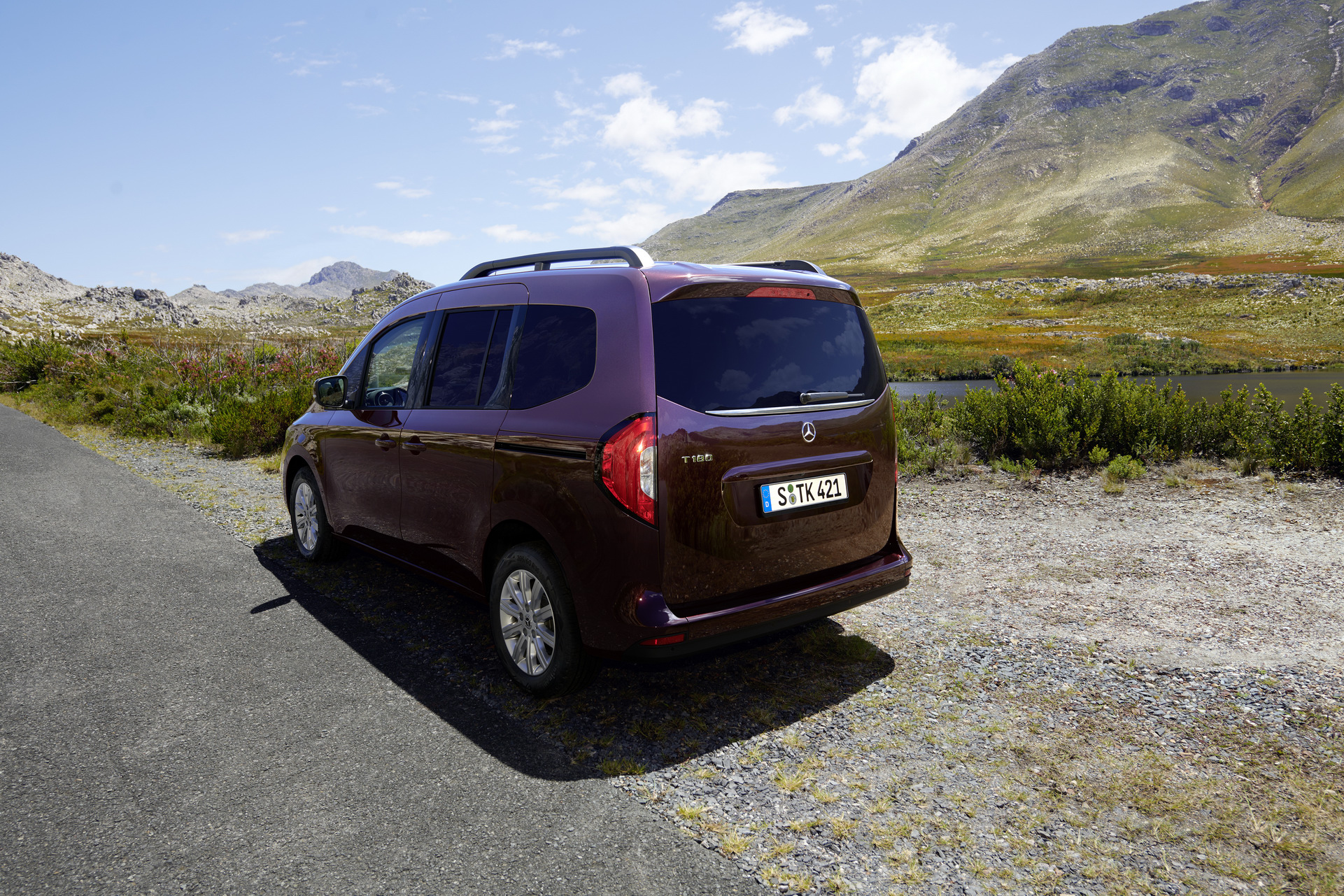 New Mercedes-Benz T-Class Is A Premium Small Minivan Designed For Families
