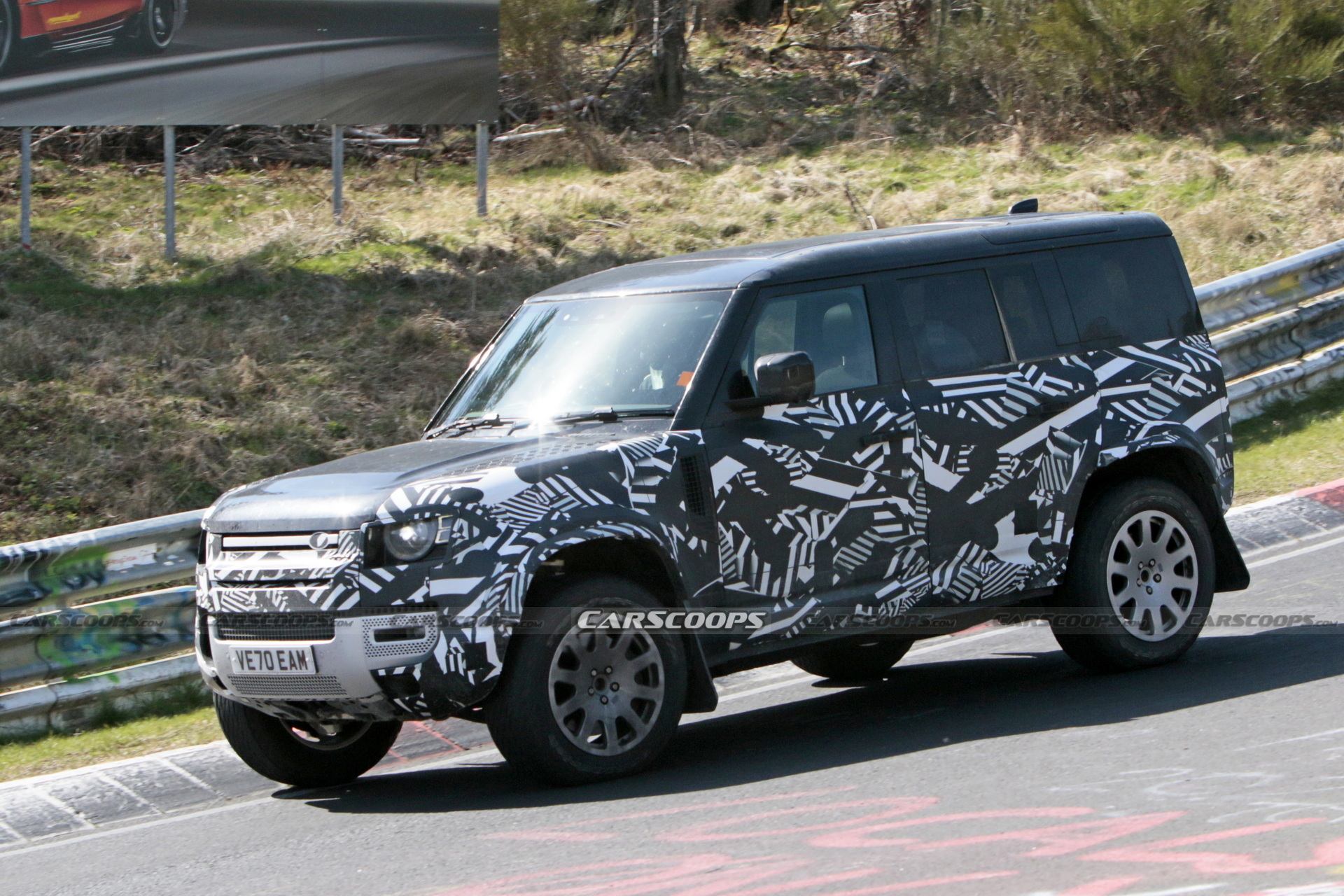 Wild Land Rover Defender SVX / SVR V8 Spied Flexing Its Muscles On The Nurburgring