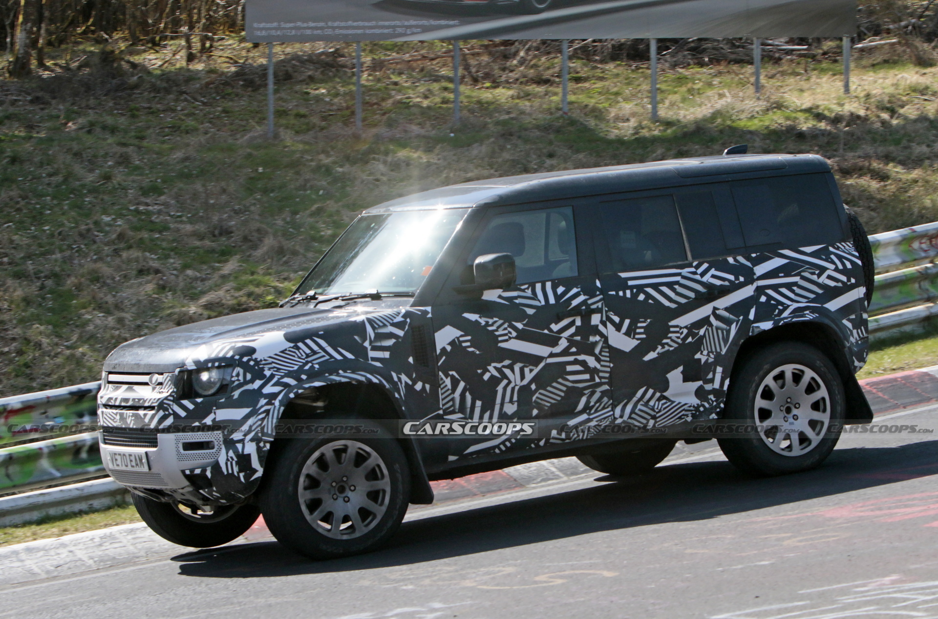 Wild Land Rover Defender SVX / SVR V8 Spied Flexing Its Muscles On The Nurburgring