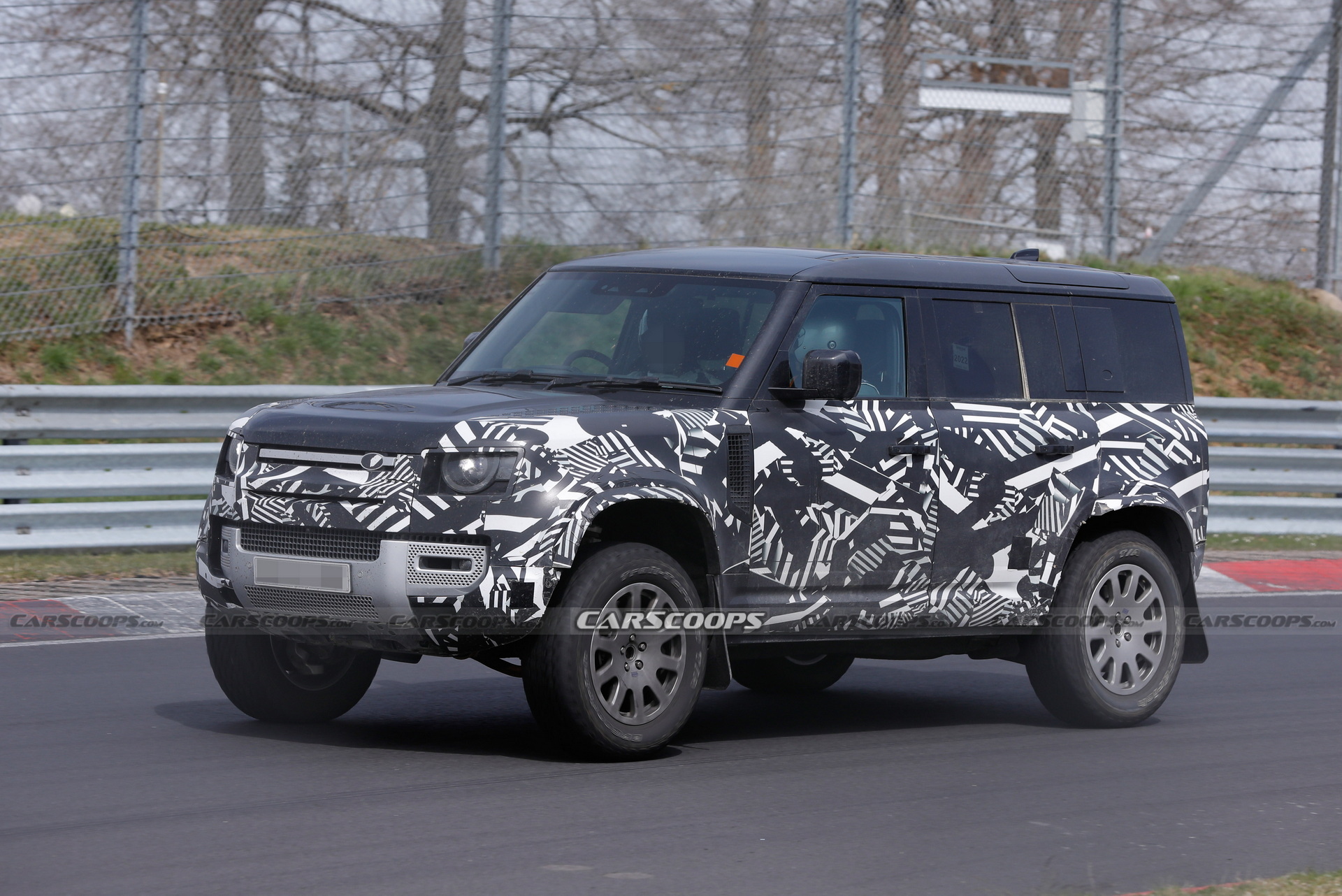 Wild Land Rover Defender SVX / SVR V8 Spied Flexing Its Muscles On The Nurburgring