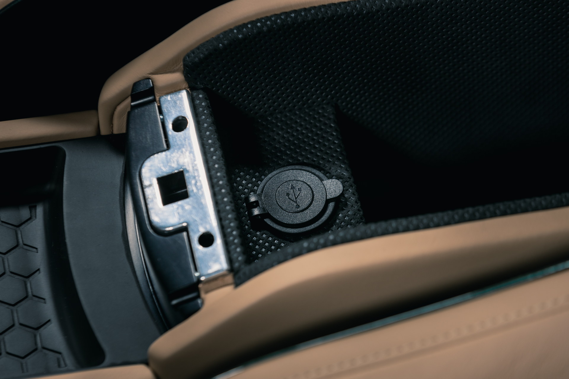 Austin Healey Returns In Restomod Form By Caton With A $600k Price Tag