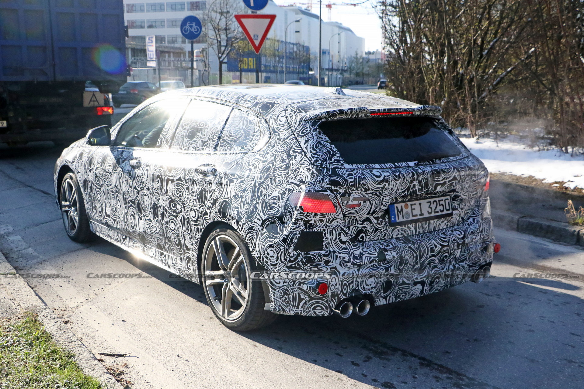 BMW M135i xDrive Facellift Spied With Quad Exhaust Pipes
