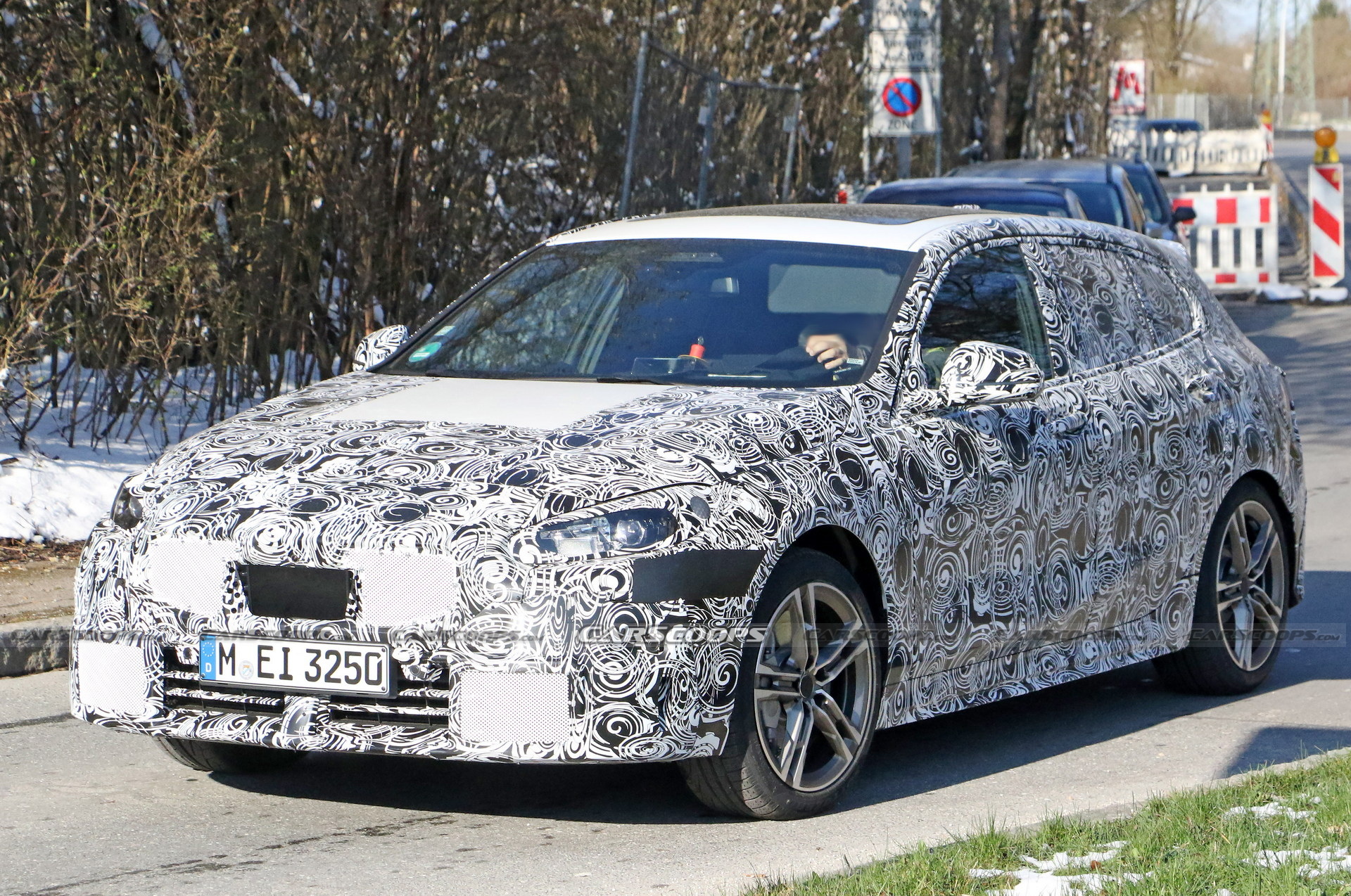 BMW M135i xDrive Facellift Spied With Quad Exhaust Pipes