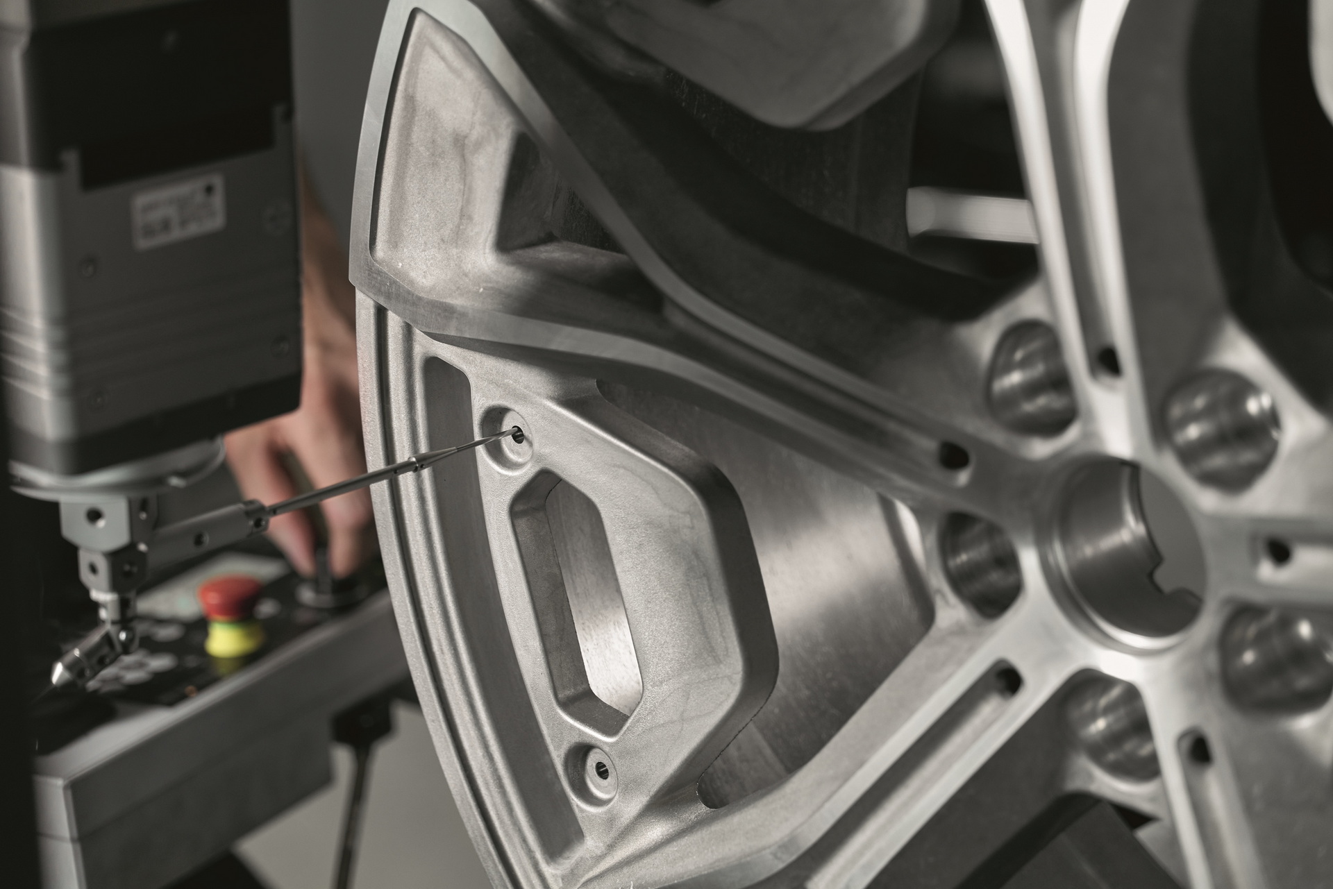 BMW And Mini Will Only Use Green Power To Make Aluminum Wheels Starting In 2024