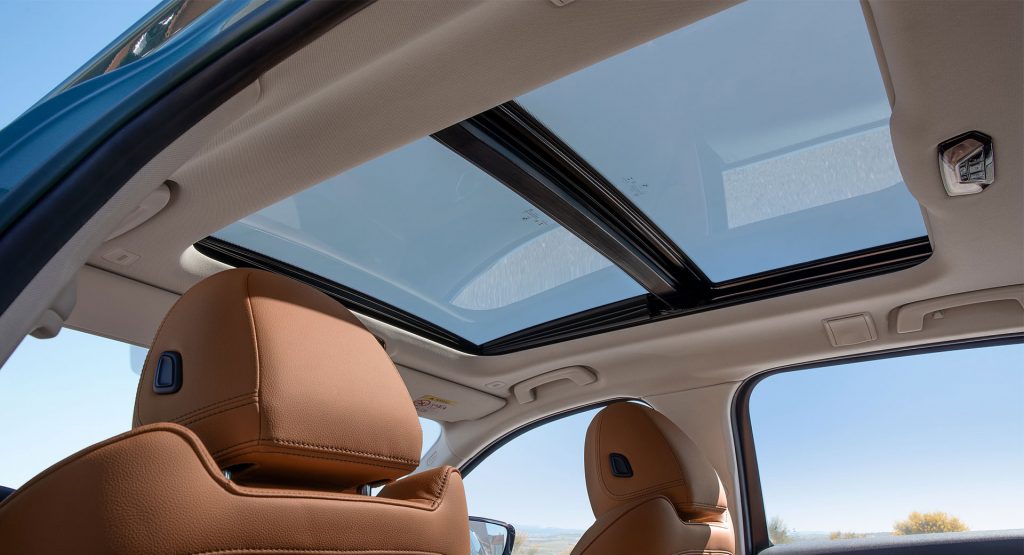  A Bunch Of 2019-2023 BMWs Might Have A Sunroof Issue But It Can Be Fixed Over-The-Air