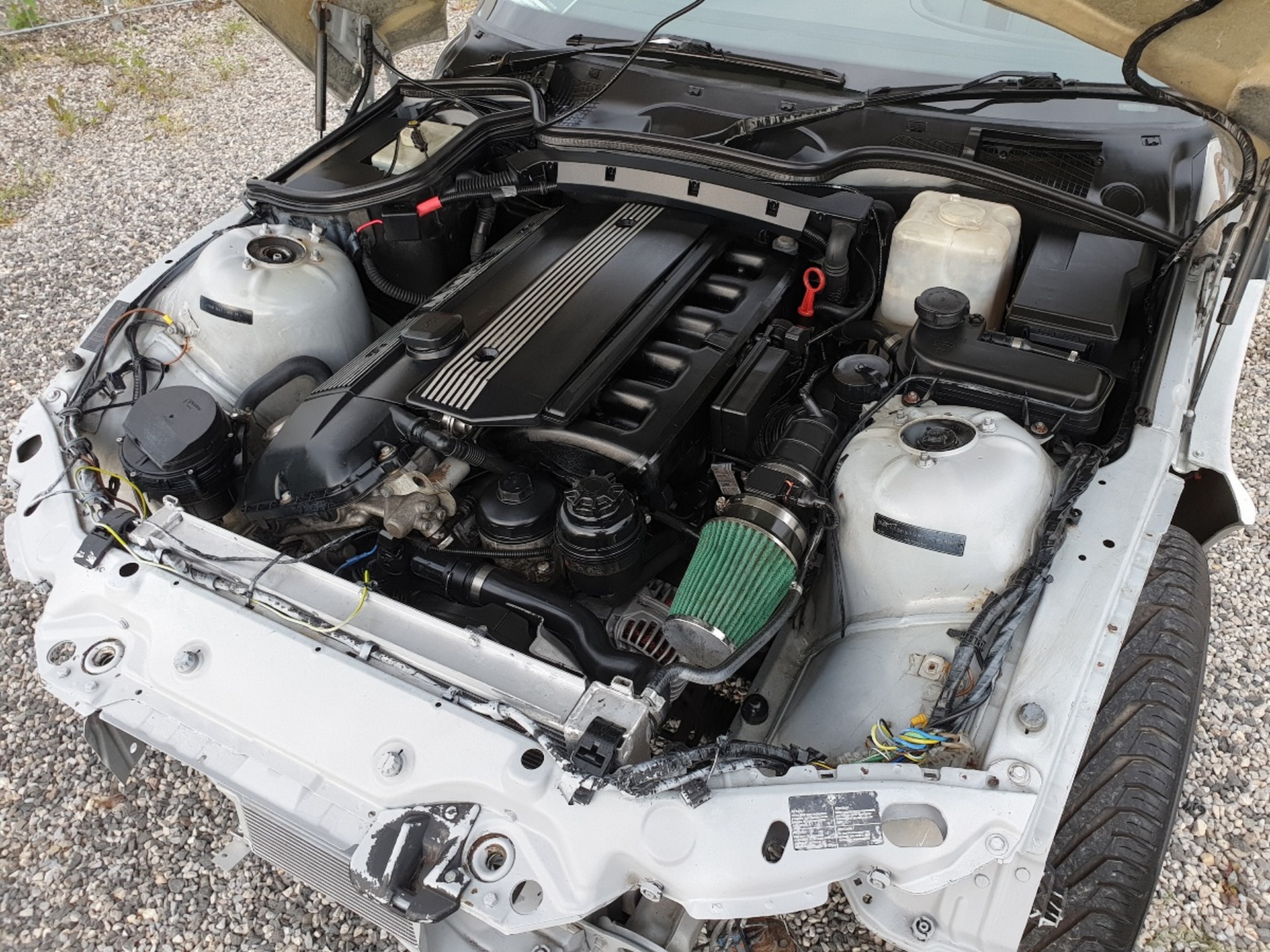 Does This AC Cobra Replica On A BMW Z3 Chassis Look Convincing Enough?