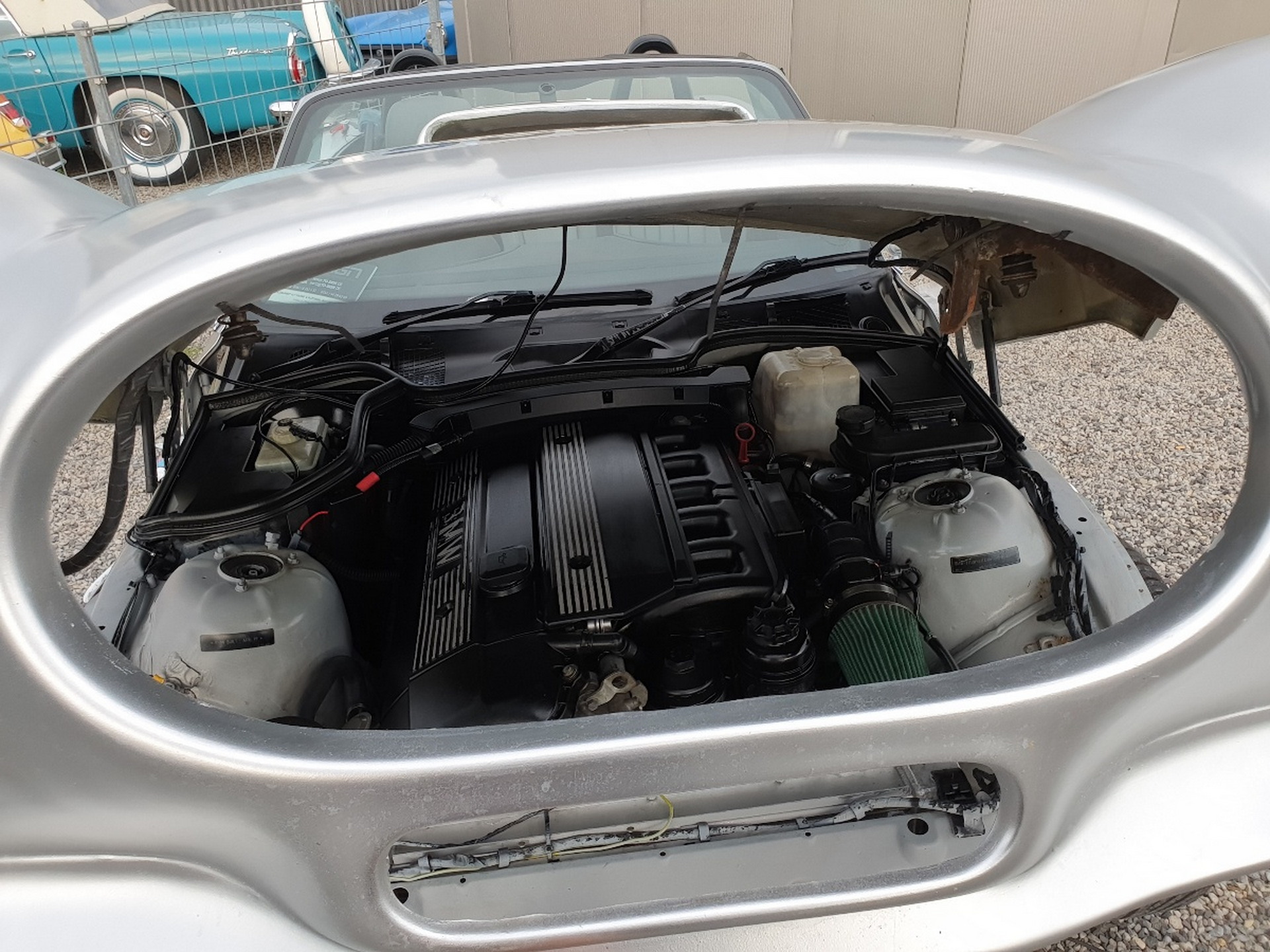 Does This AC Cobra Replica On A BMW Z3 Chassis Look Convincing Enough?