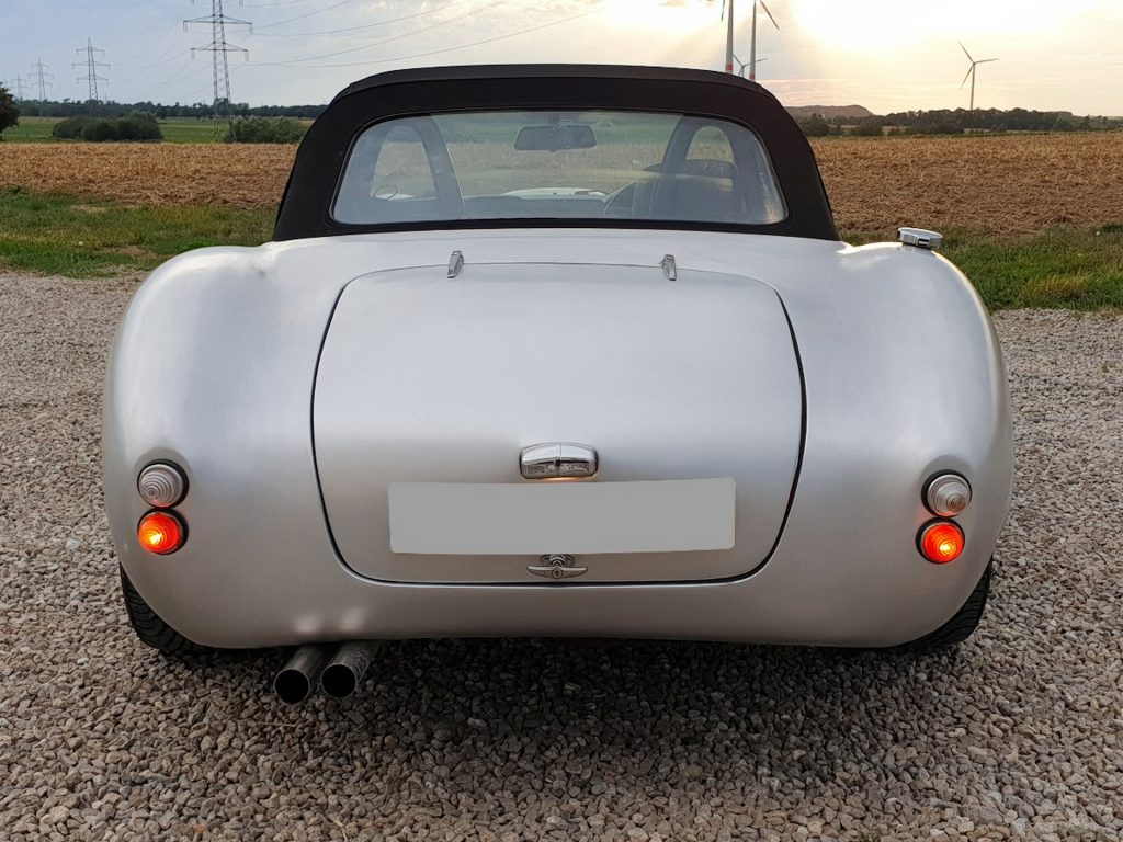 Does This AC Cobra Replica On A BMW Z3 Chassis Look Convincing Enough