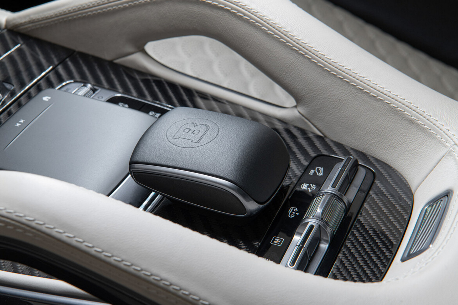 Brabus Takes The Mercedes-Maybach GLS To Another Level With 888 HP