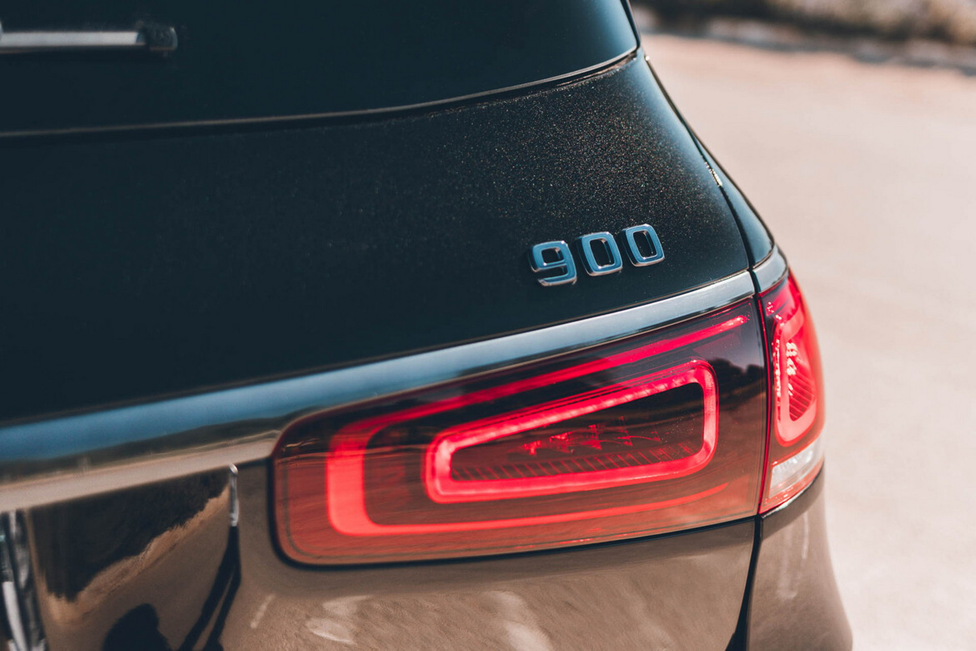 Brabus Takes The Mercedes-Maybach GLS To Another Level With 888 HP