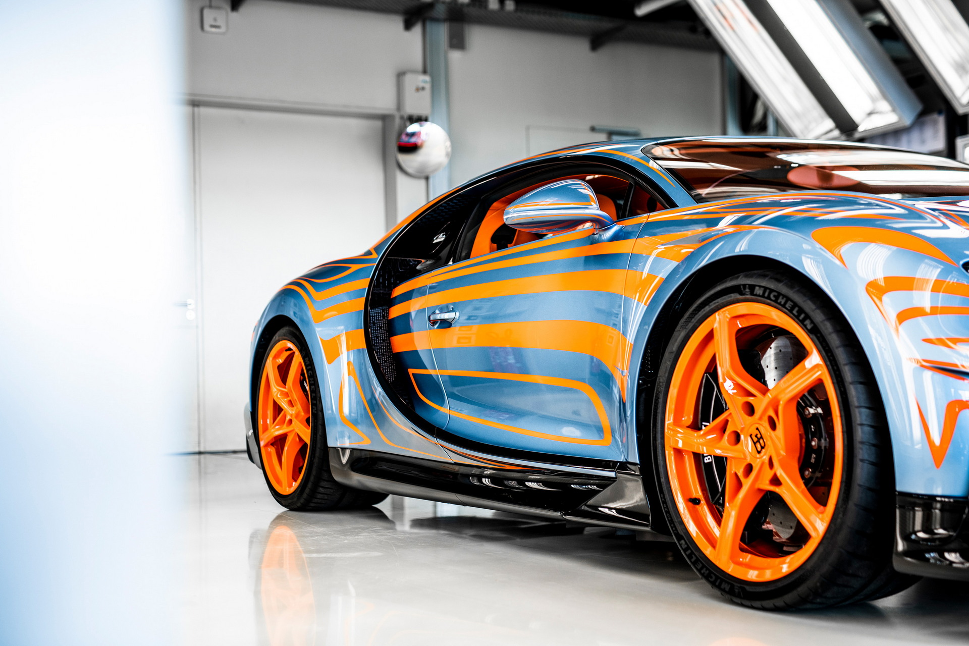 Bugatti’s New Hand-Painted Finishes For The Chiron Take More Than A Month To Complete