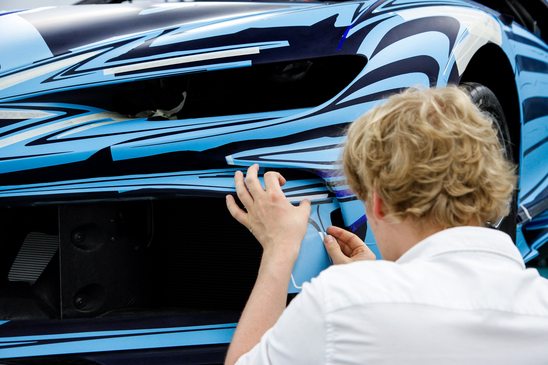 Bugatti’s New Hand-Painted Finishes For The Chiron Take More Than A Month To Complete