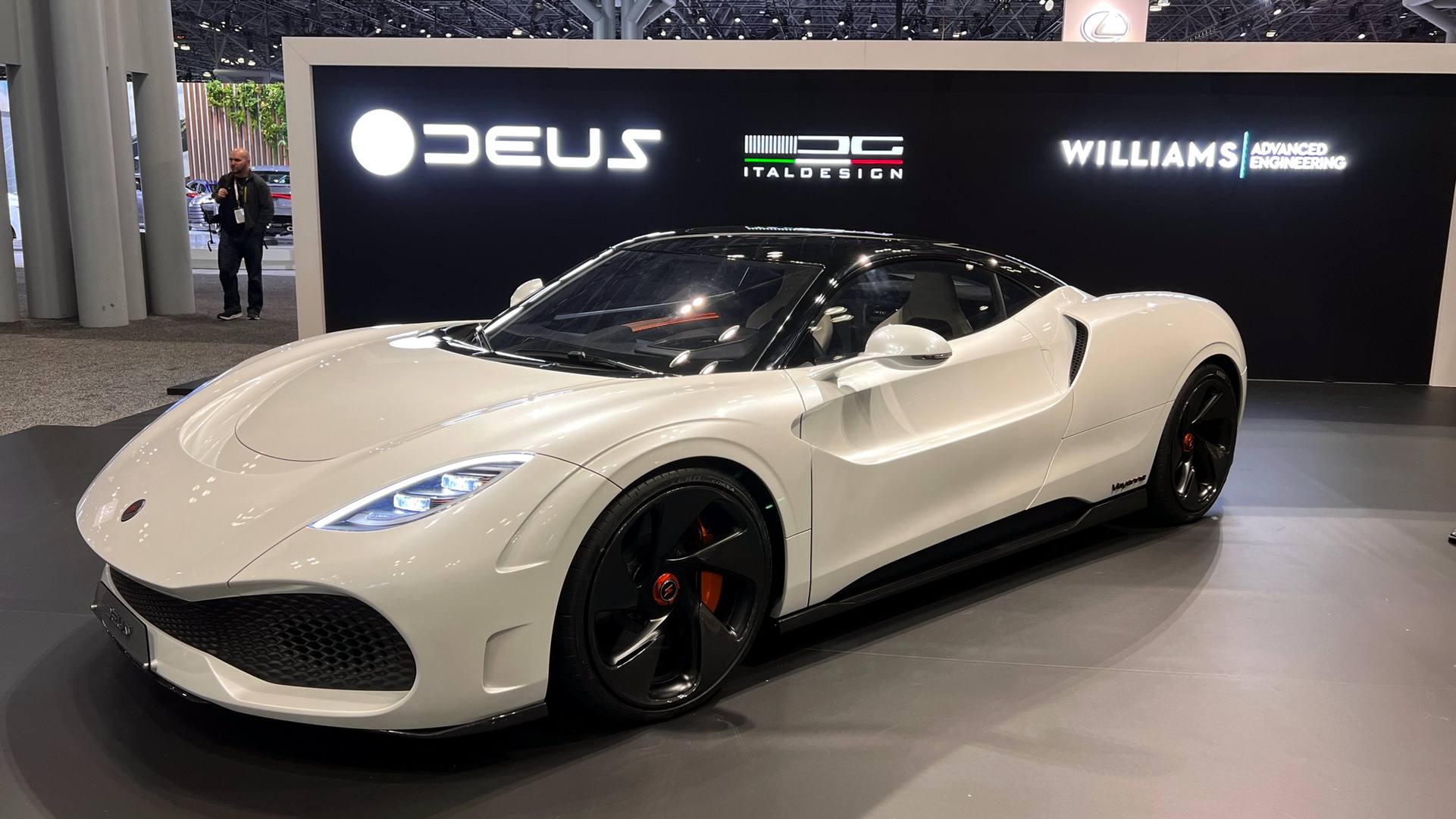 DEUS Vayanne Is An Electric Hypercar With Over 2,200 HP That’s Limited To 99 Units