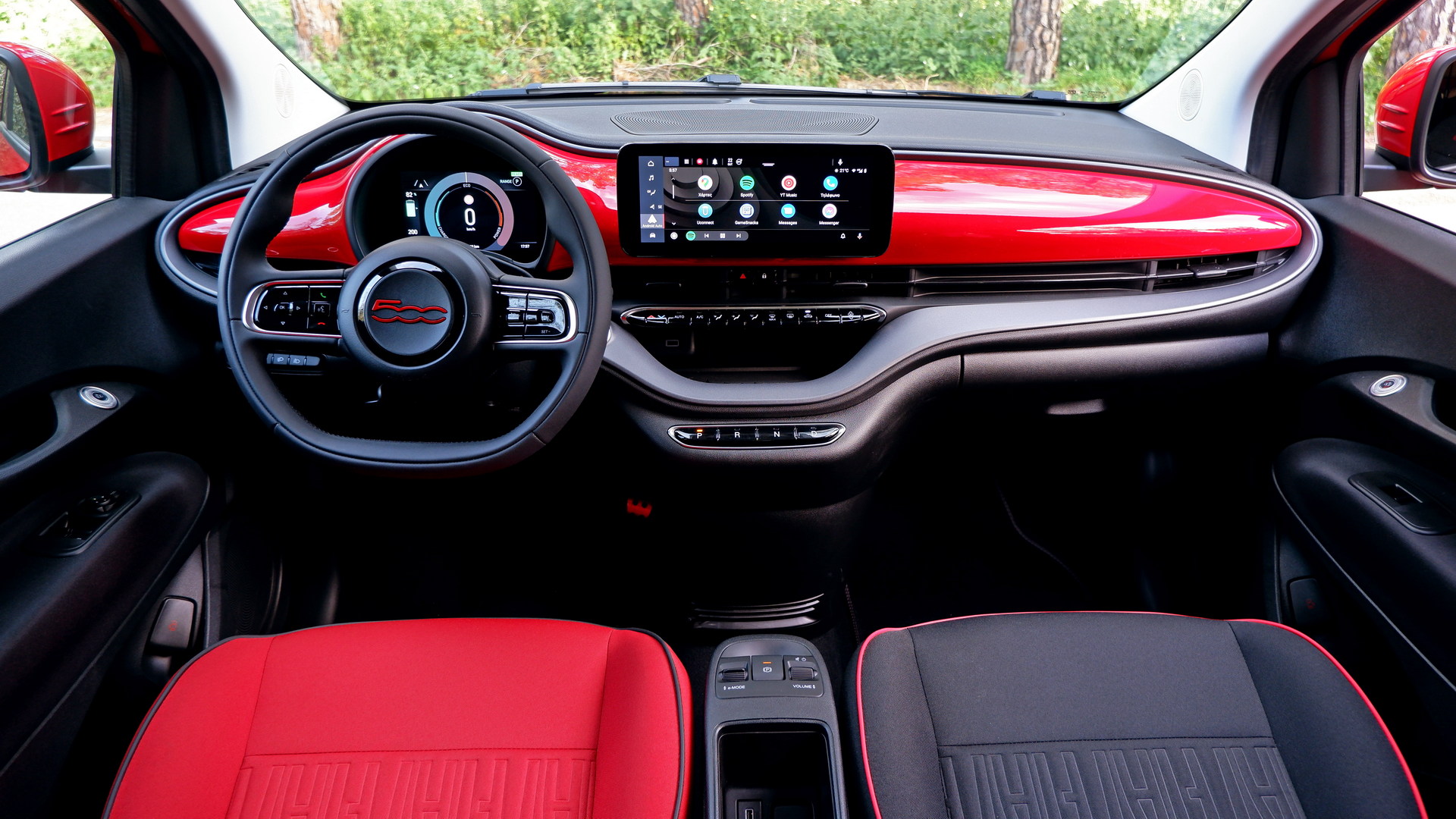 Driven Fiat 500 RED Interior 1 1 - Auto Recent