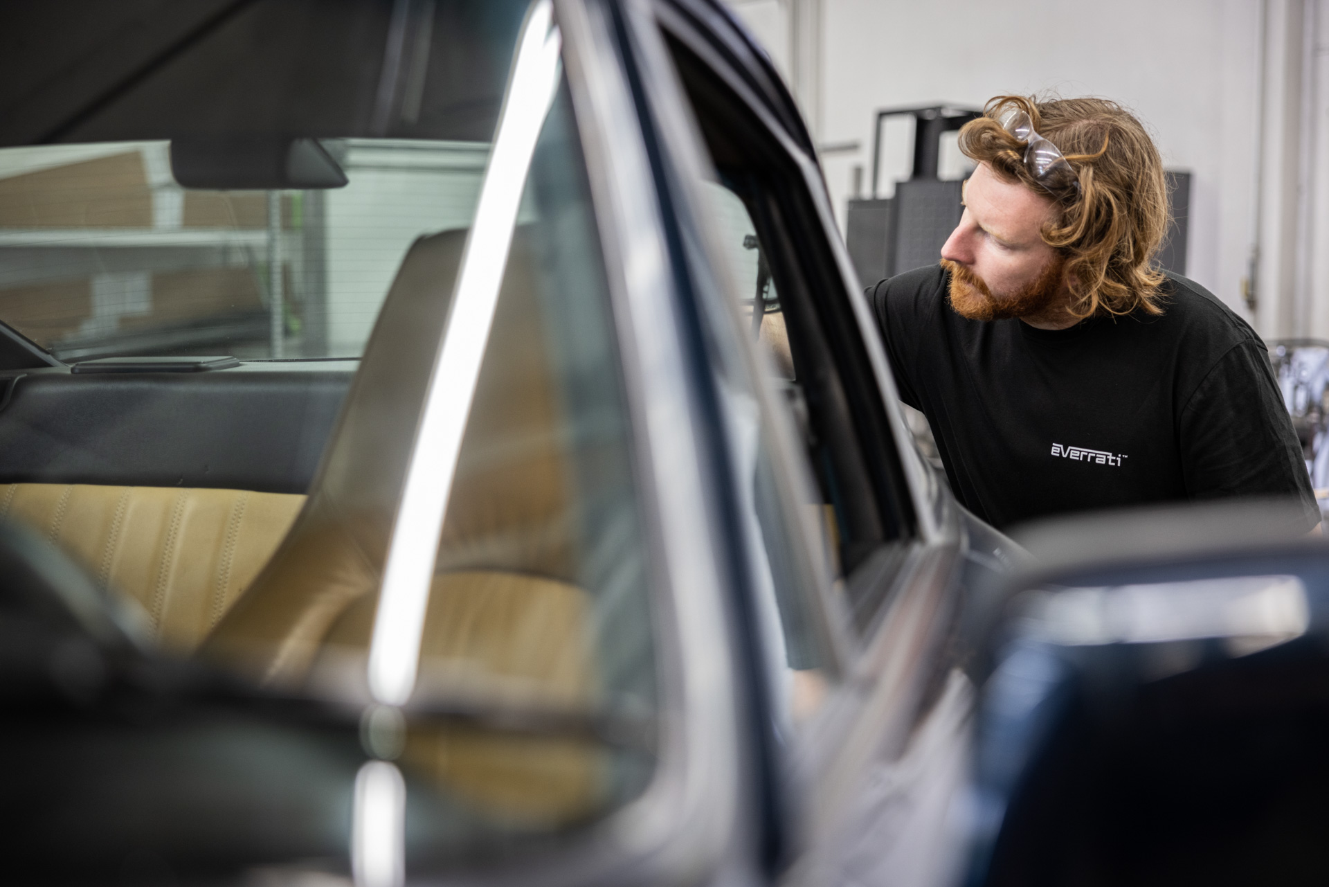 Everrati Teams Up With Singer Design’s Secret Helper To Bring Electric Porsche 911 Conversions To USA