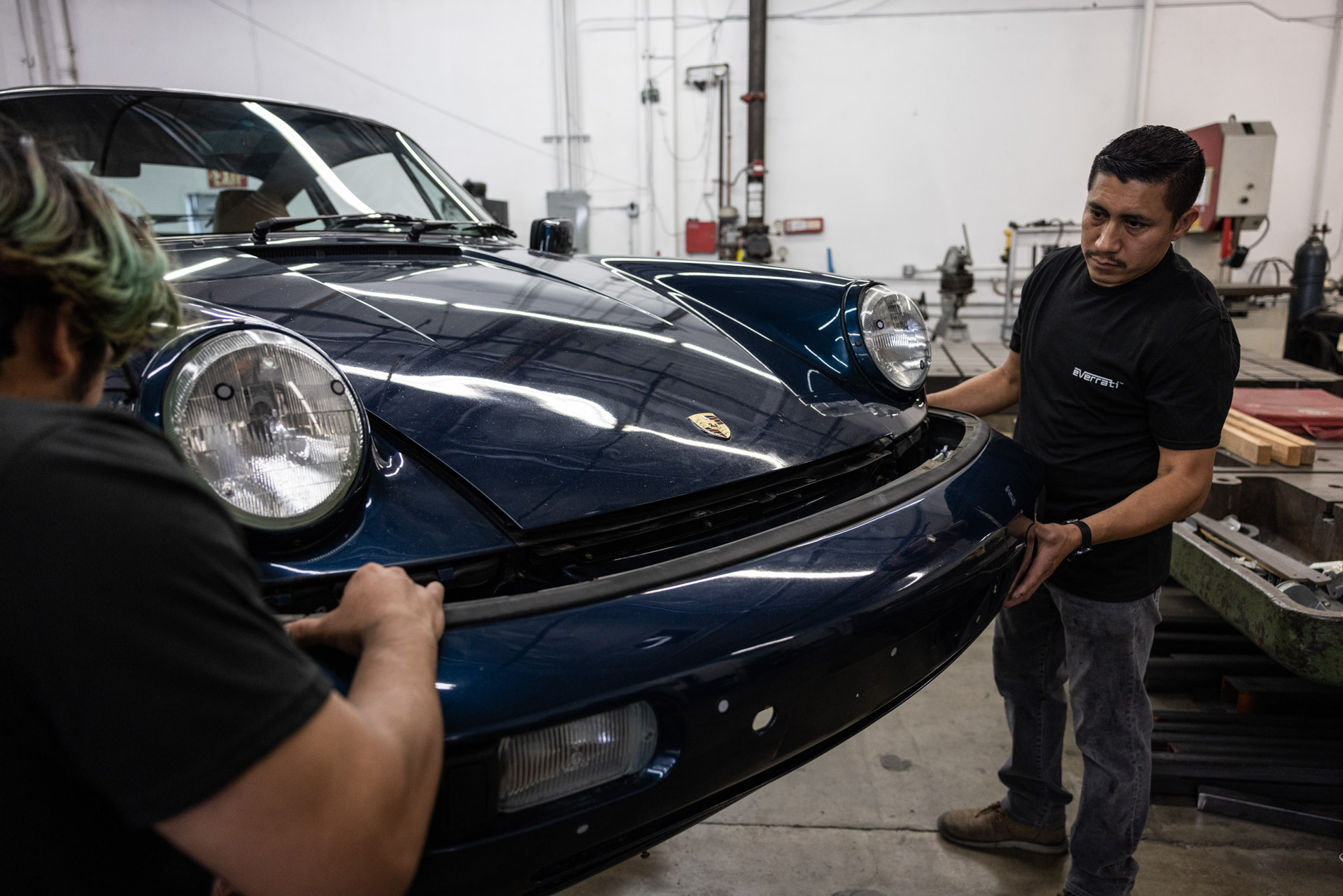 Everrati Teams Up With Singer Design’s Secret Helper To Bring Electric Porsche 911 Conversions To USA