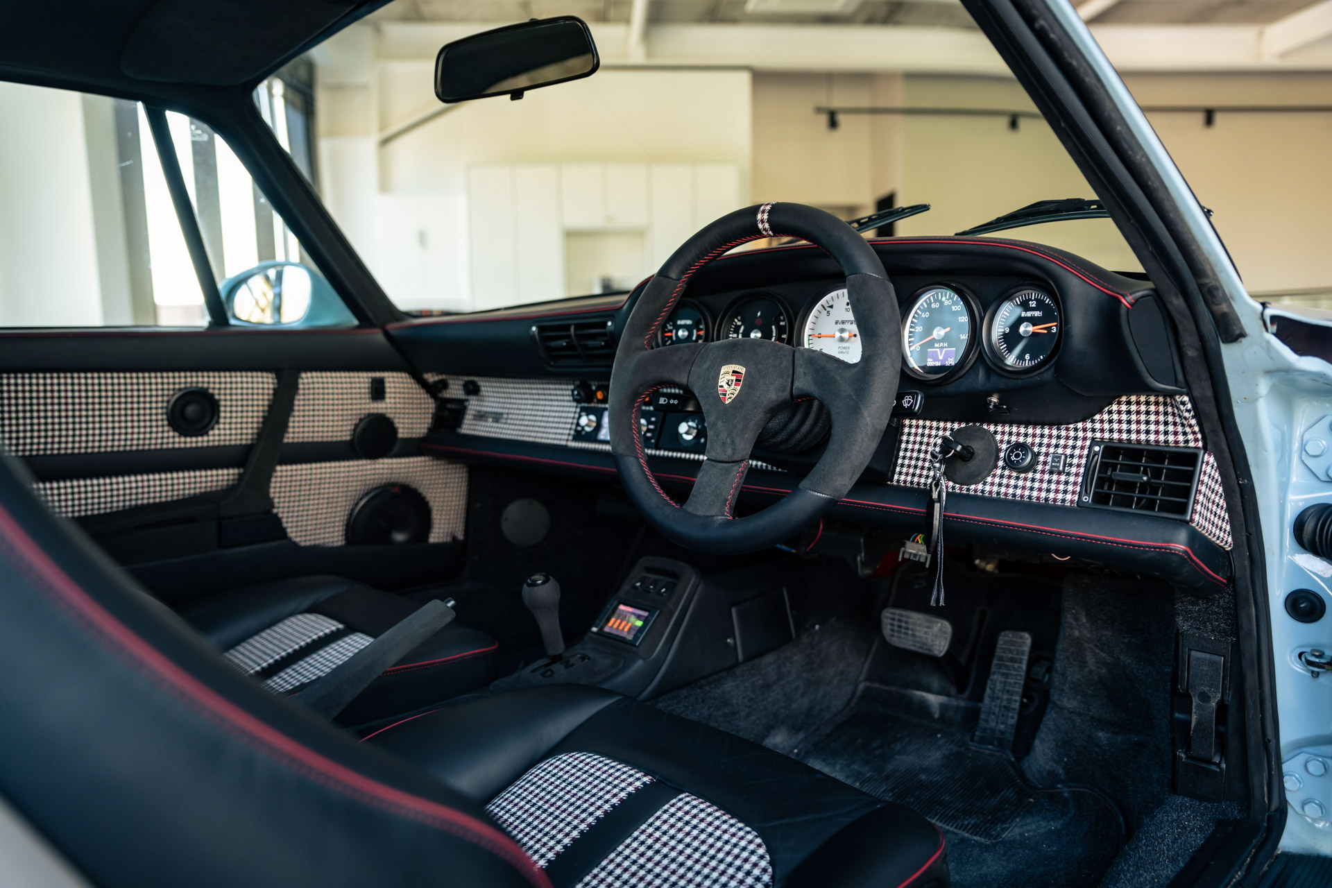 Everrati Teams Up With Singer Design’s Secret Helper To Bring Electric Porsche 911 Conversions To USA