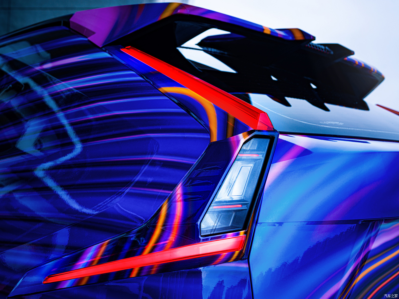 GAC Trumpchi’s Production Emkoo Has A Striking Face And Hybrid Power