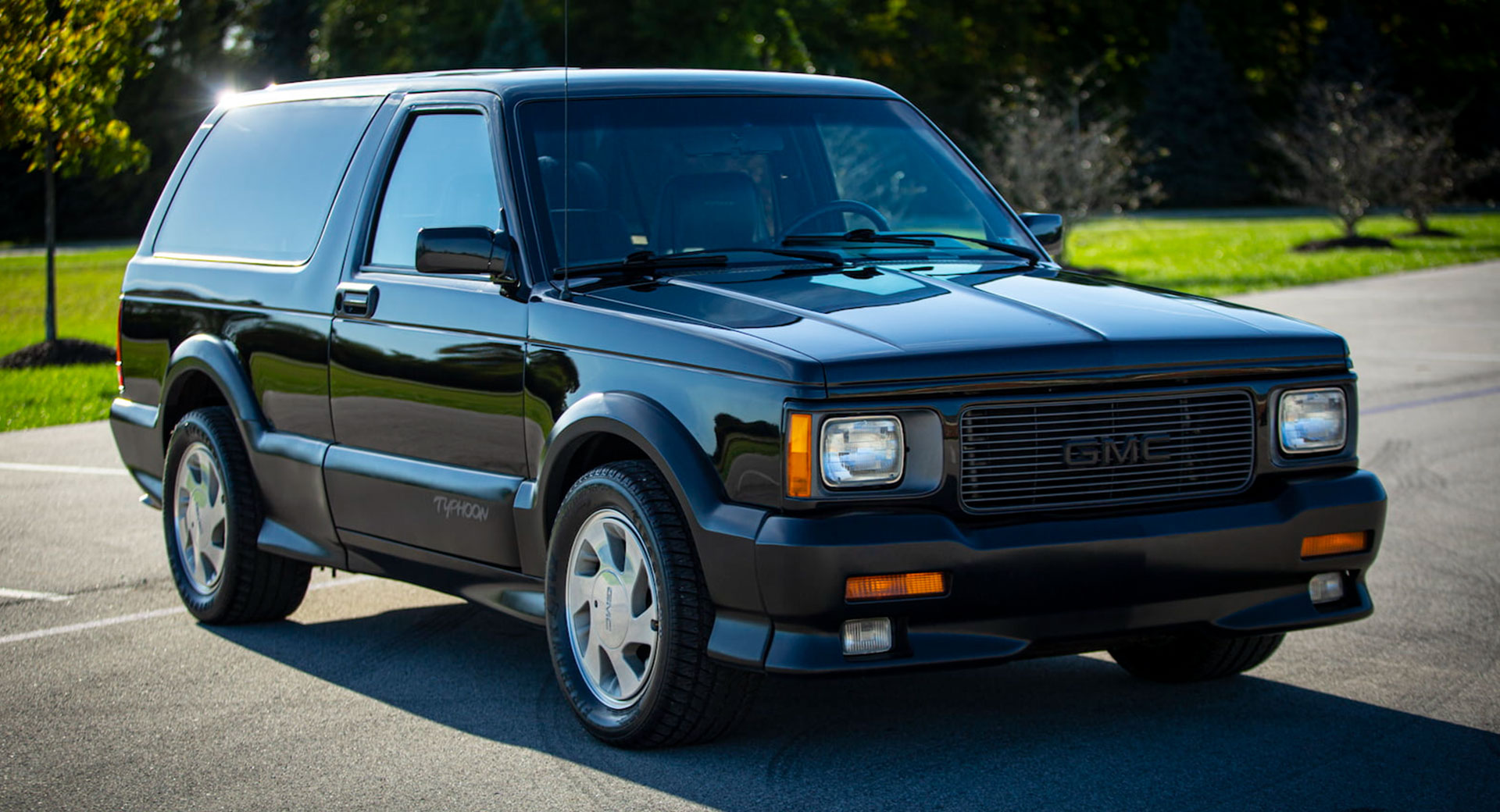 The GMC Typhoon Was Just As Quick As A Corvette In The 1990s