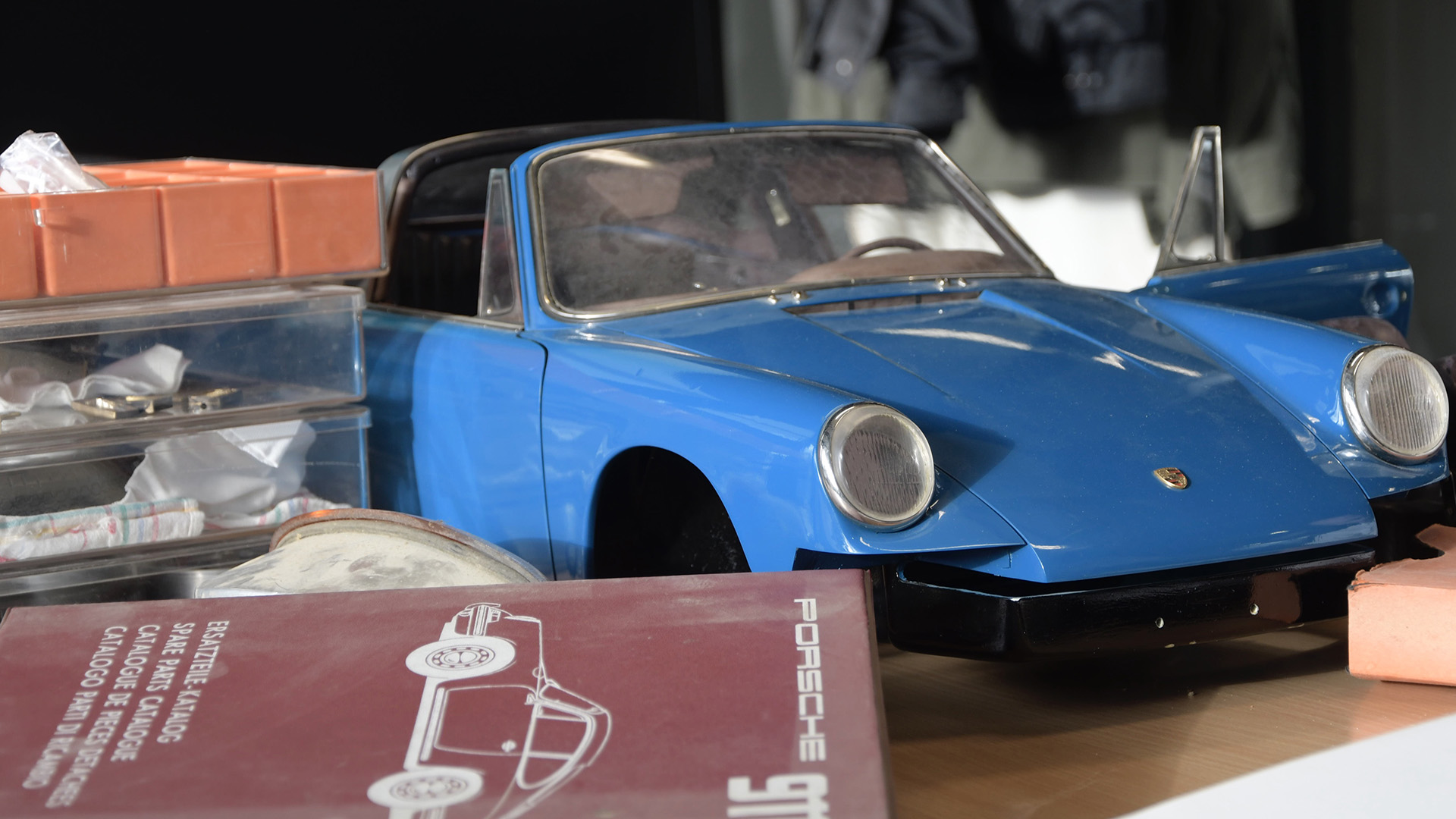 Hand-Built 1:5 Scale Porsche 911 Targa Made 50 Years Ago Is Exquisitely Detailed