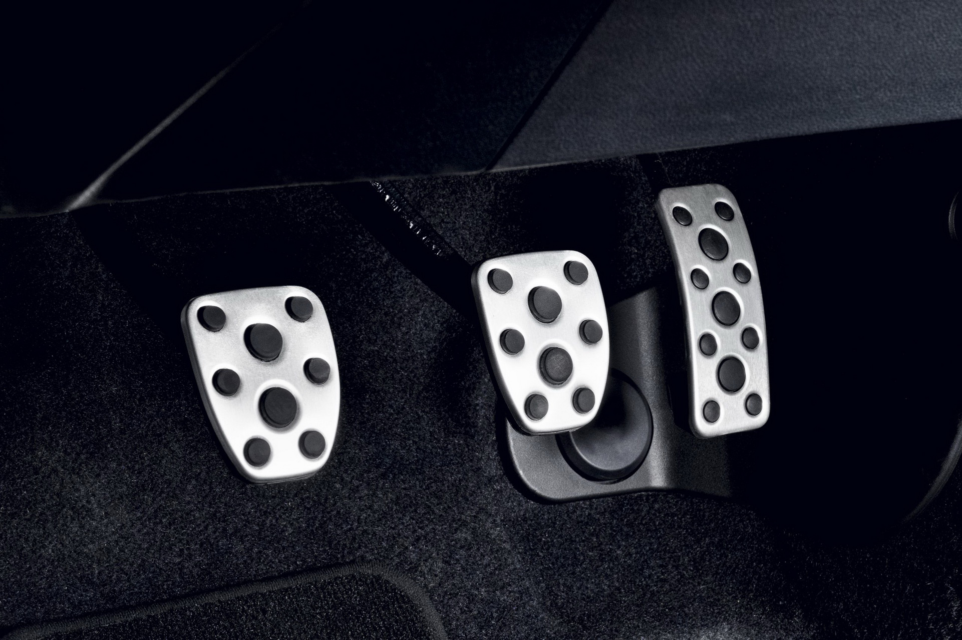 Toyota Confirms New GR Supra Variant With Manual Gearbox