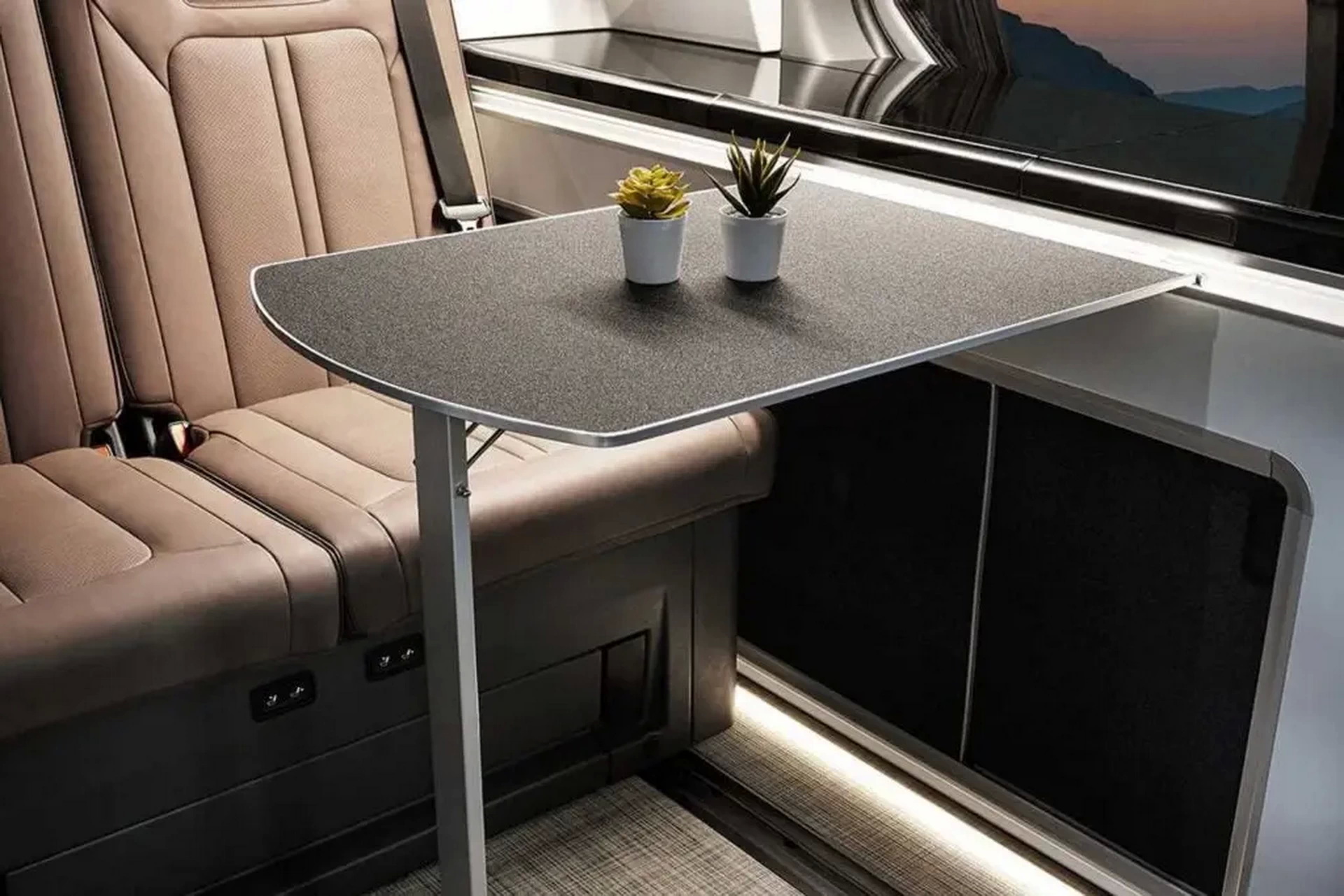 Hyundai Staria Lounge Camper Is Coming For The VW California