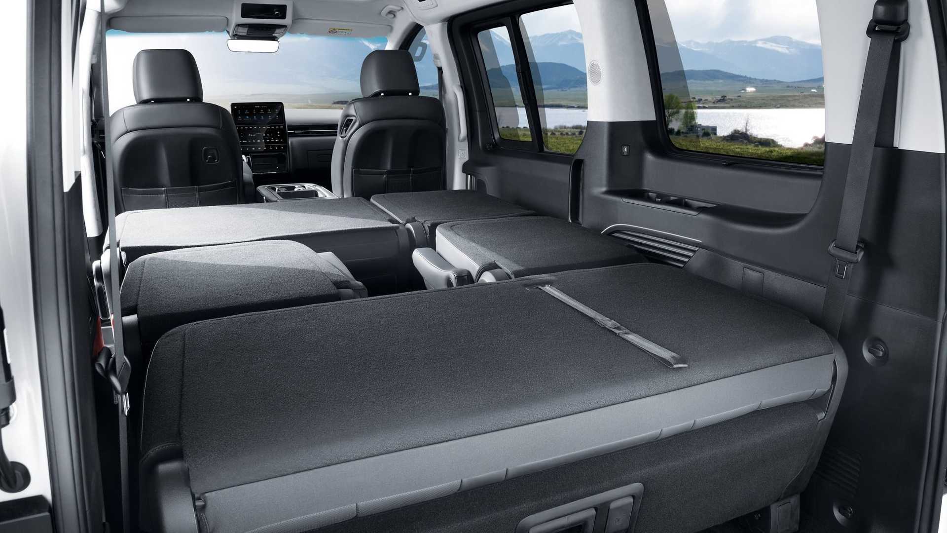 Hyundai Staria Lounge Camper Is Coming For The VW California