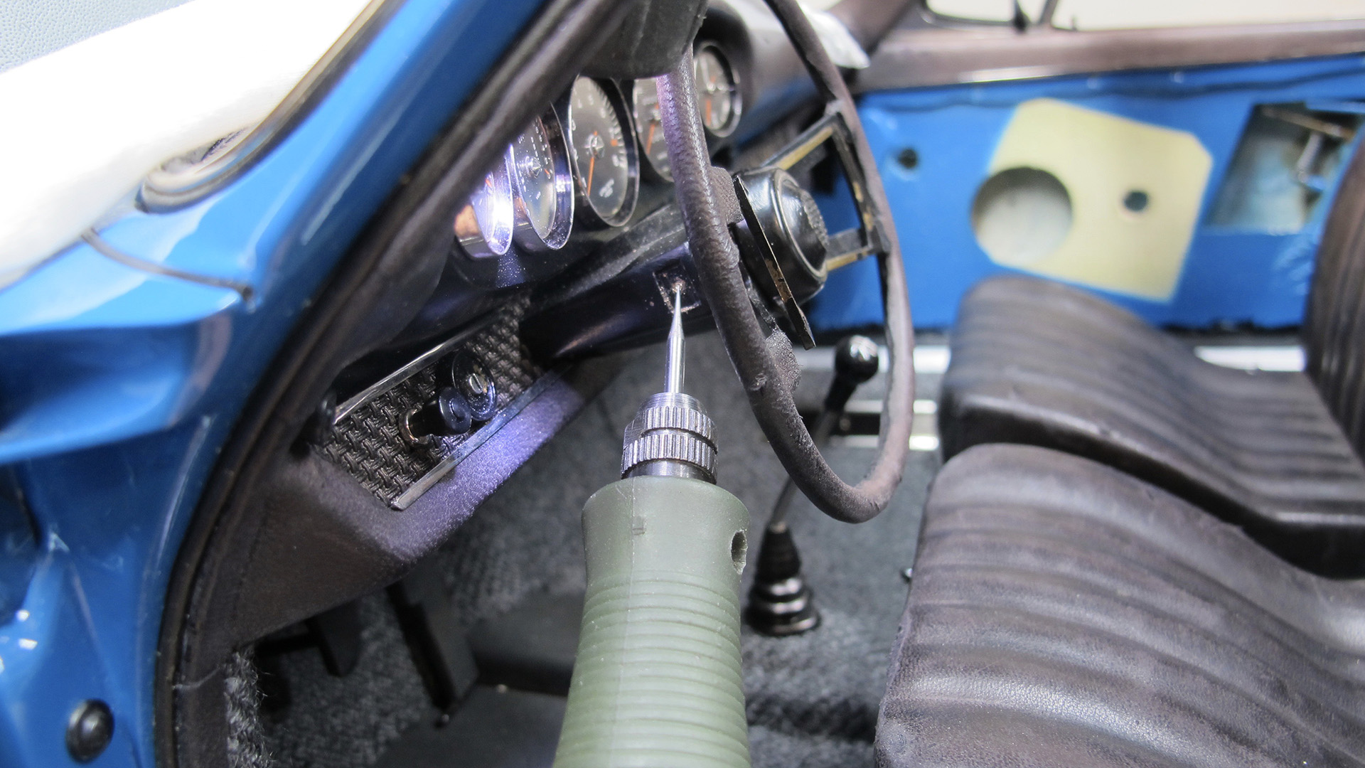 Hand-Built 1:5 Scale Porsche 911 Targa Made 50 Years Ago Is Exquisitely Detailed