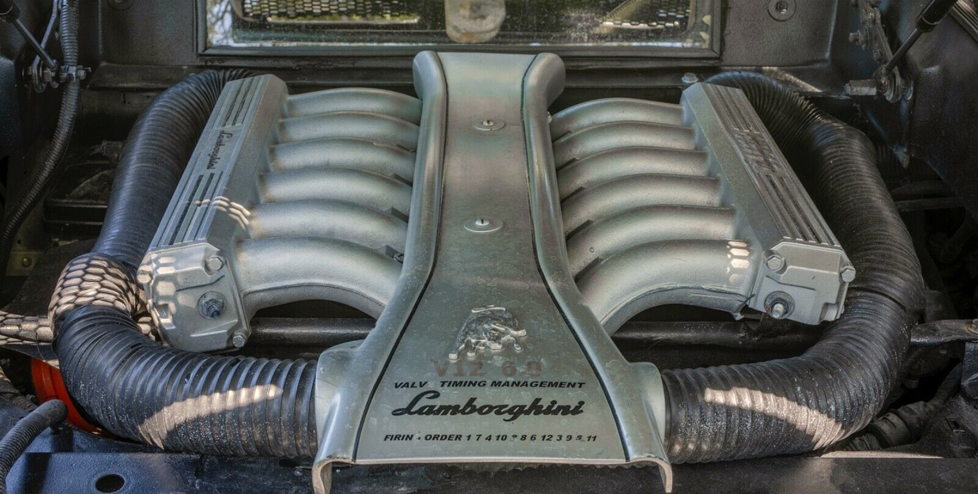 Yowzers, Someone Turned An Acura NSX Into A Fake Lamborghini Diablo GT