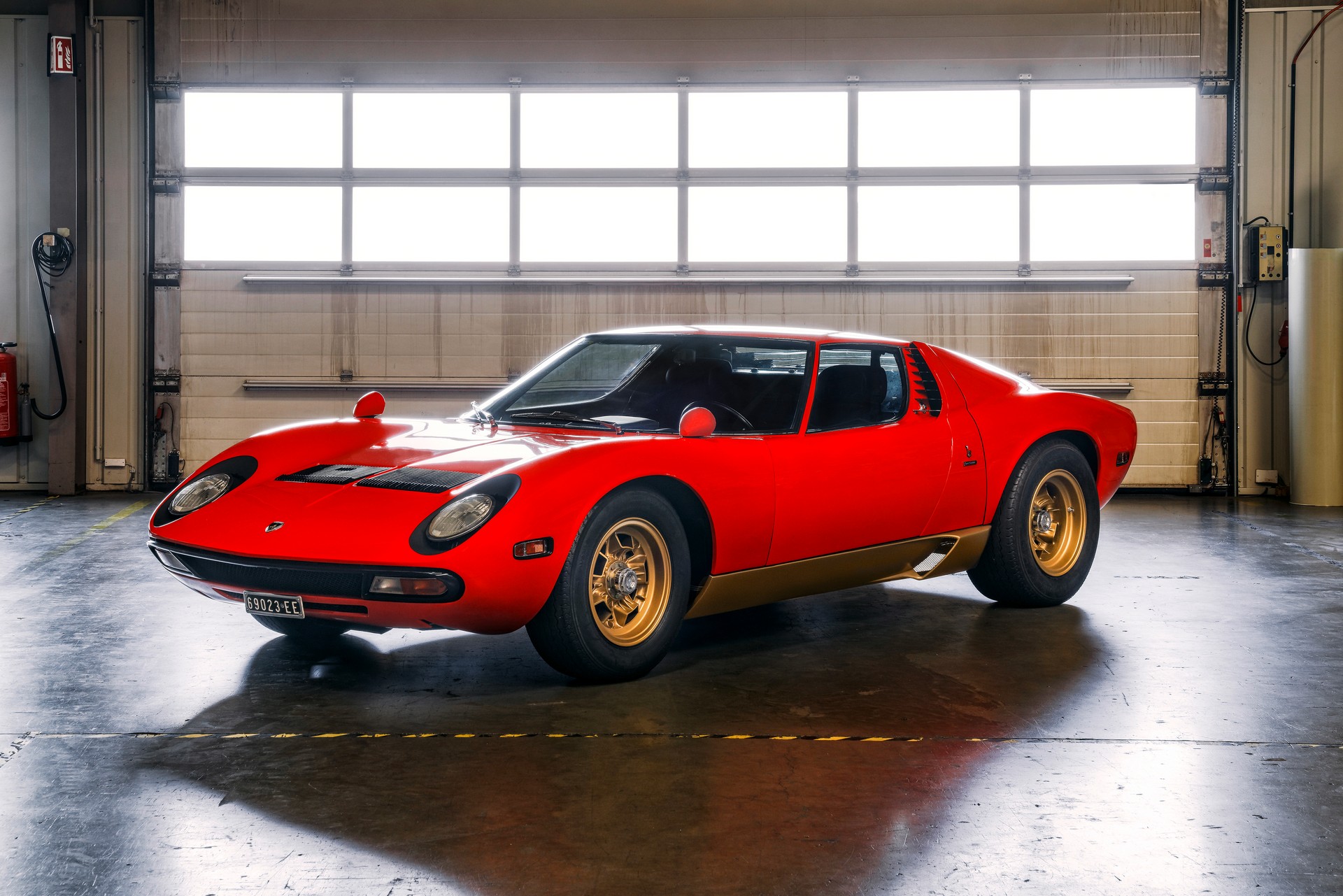 This 1971 Lamborghini Miura SV Is One Of Just 21 Built For The U.S.