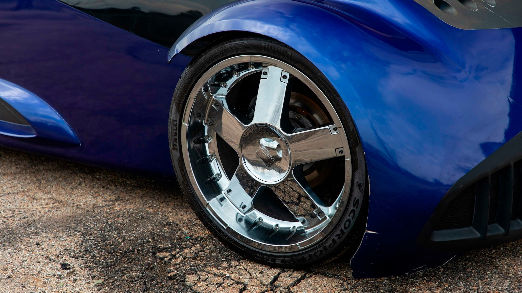 Fight Future Crime With The Lexus CS 2054 Concept From Minority Report