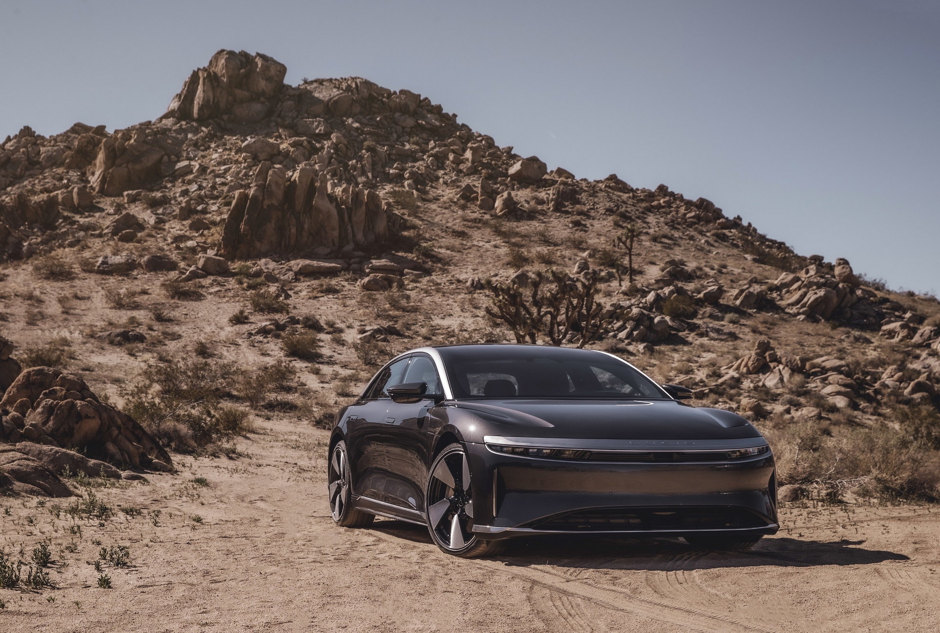 Lucid Air Grand Touring Performance Debuts With 1,050 HP And A $179k Price Tag
