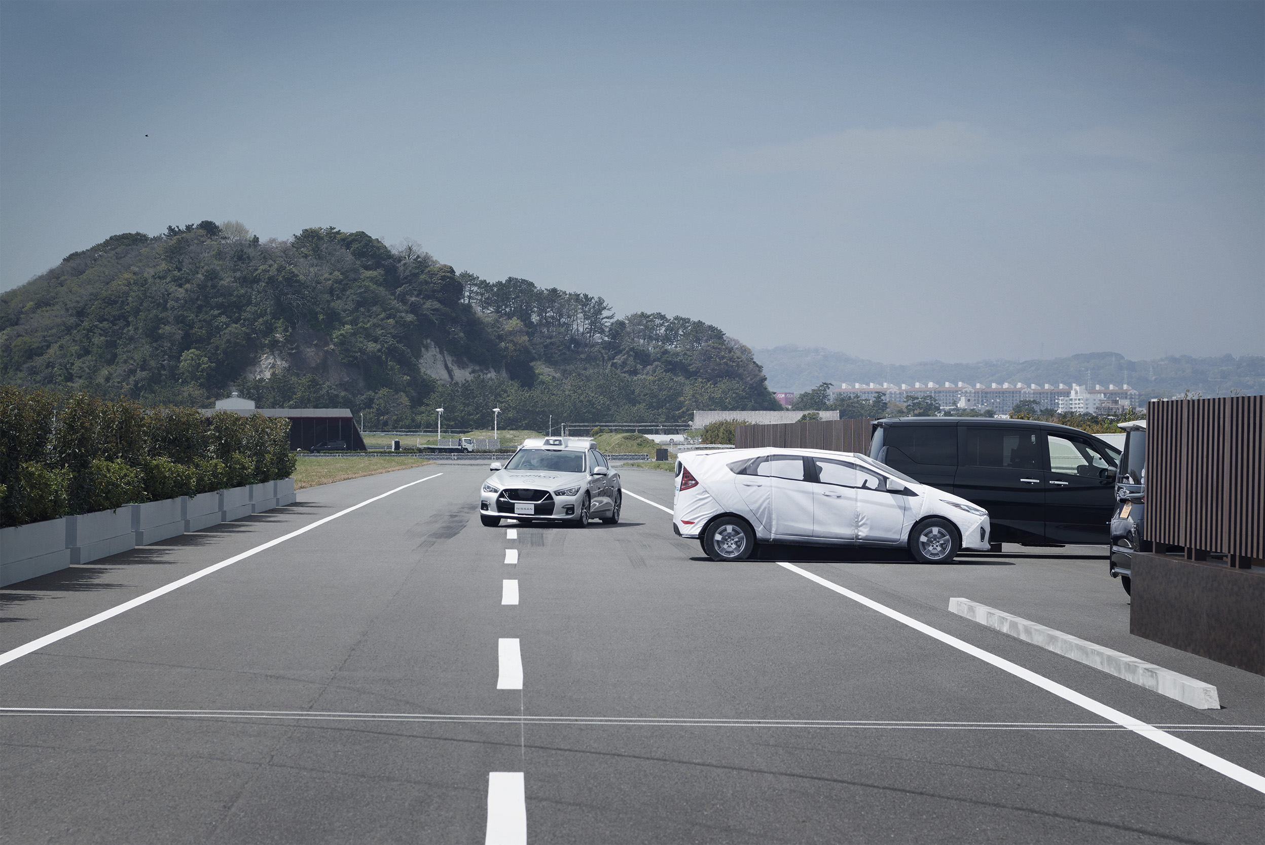Nissan Previews Autonomous System With Clever Collision Avoidance, Teases New EV Crossover Too