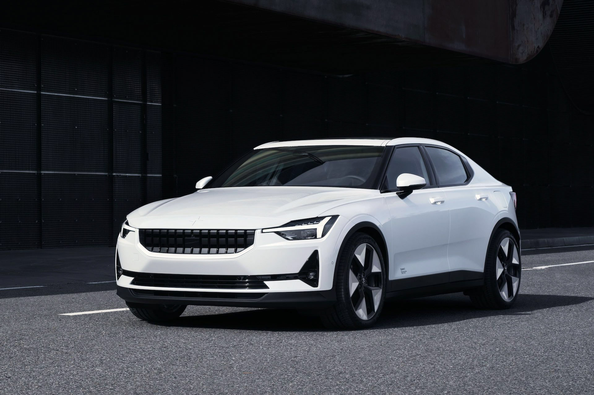2023 Polestar 2 EV Gets Longer Real-World Electric Range, New Colors And Climate-Friendly Updates