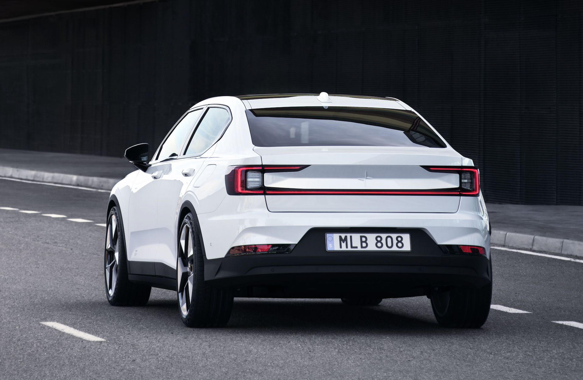 2023 Polestar 2 EV Gets Longer Real-World Electric Range, New Colors And Climate-Friendly Updates