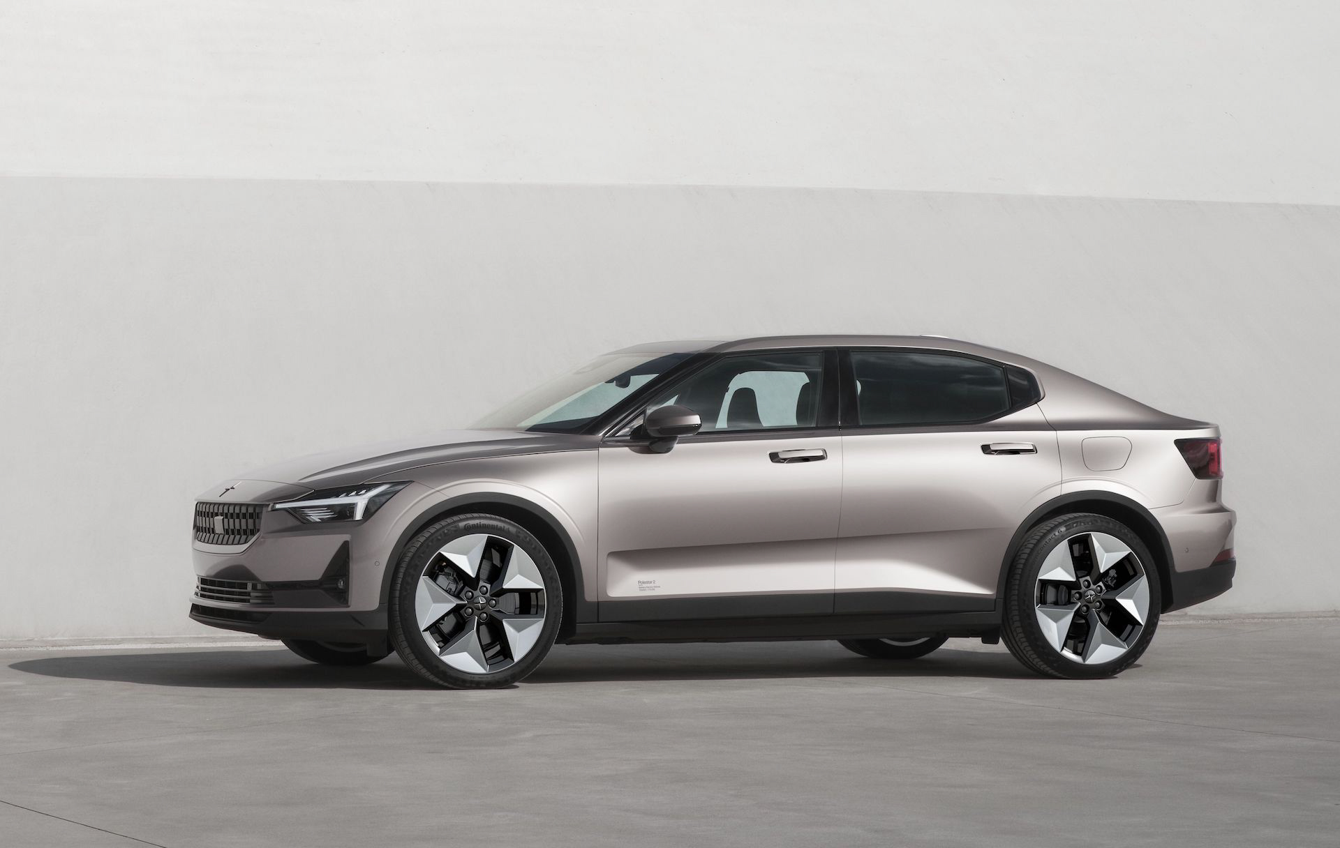2023 Polestar 2 EV Gets Longer Real-World Electric Range, New Colors And Climate-Friendly Updates